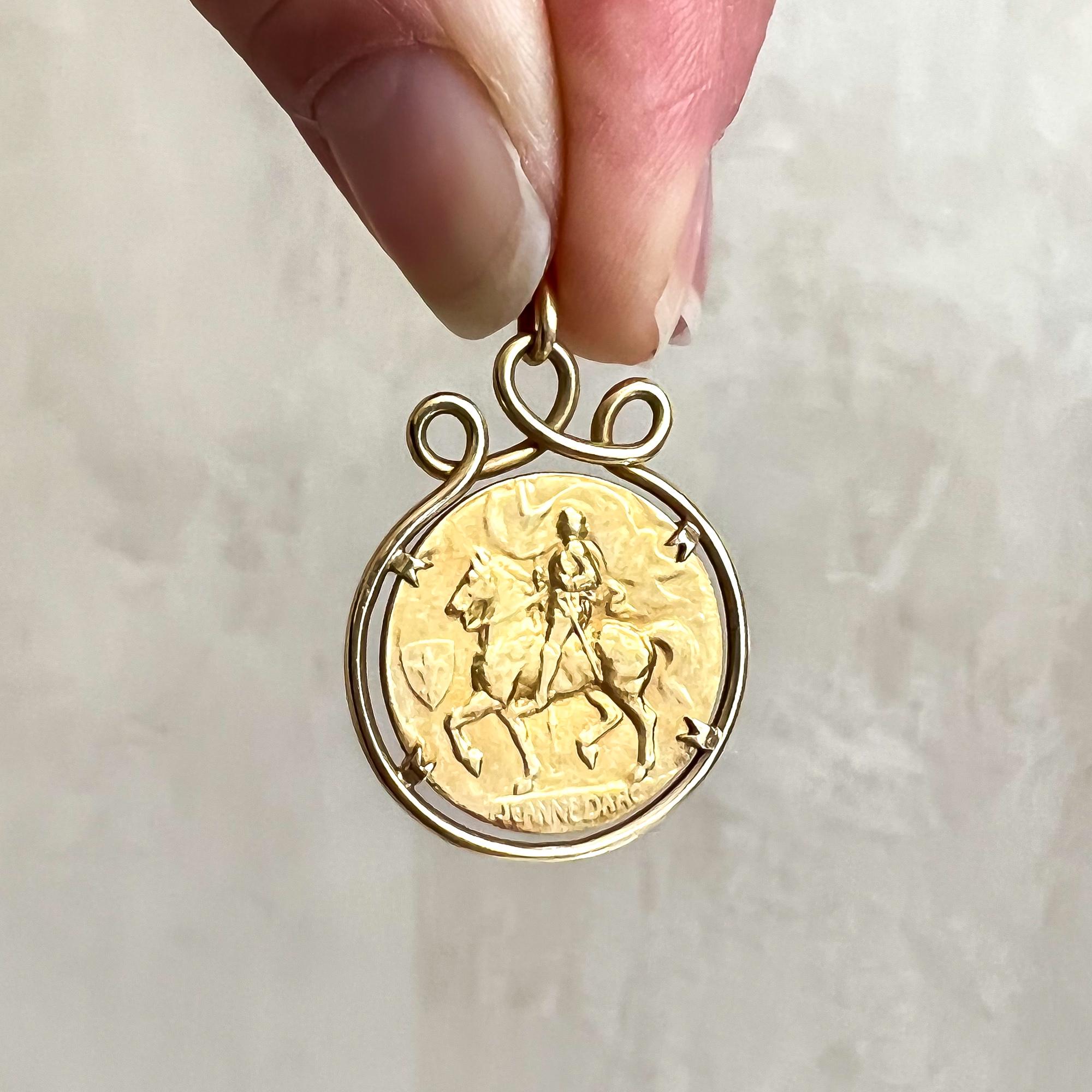 Women's or Men's Art Nouveau Jeanne d'Arc 14K Gold Charm Pendant