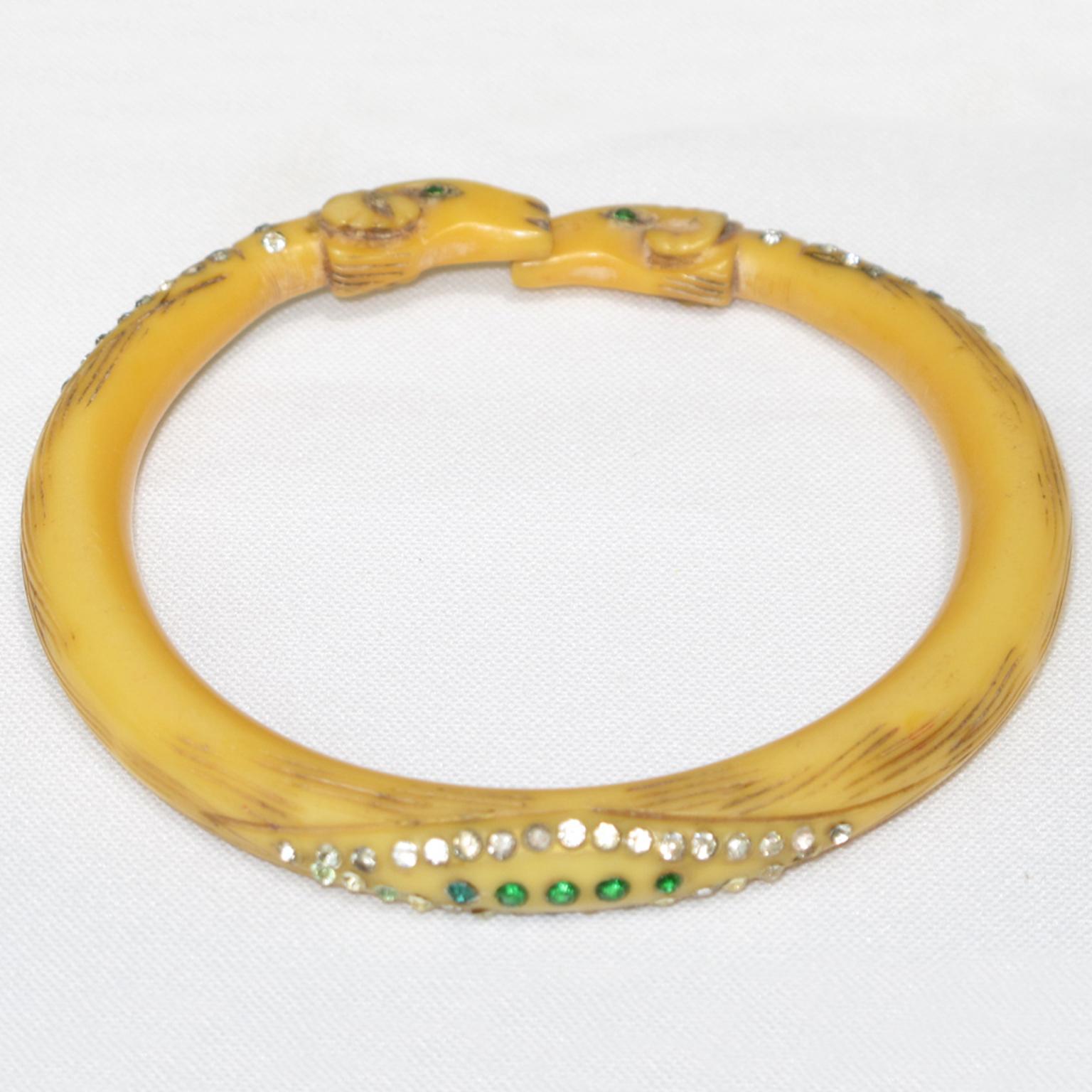 Art Nouveau Pulsera brazalete de celuloide enjoyado con cabezas de carnero en Bueno estado para la venta en Atlanta, GA