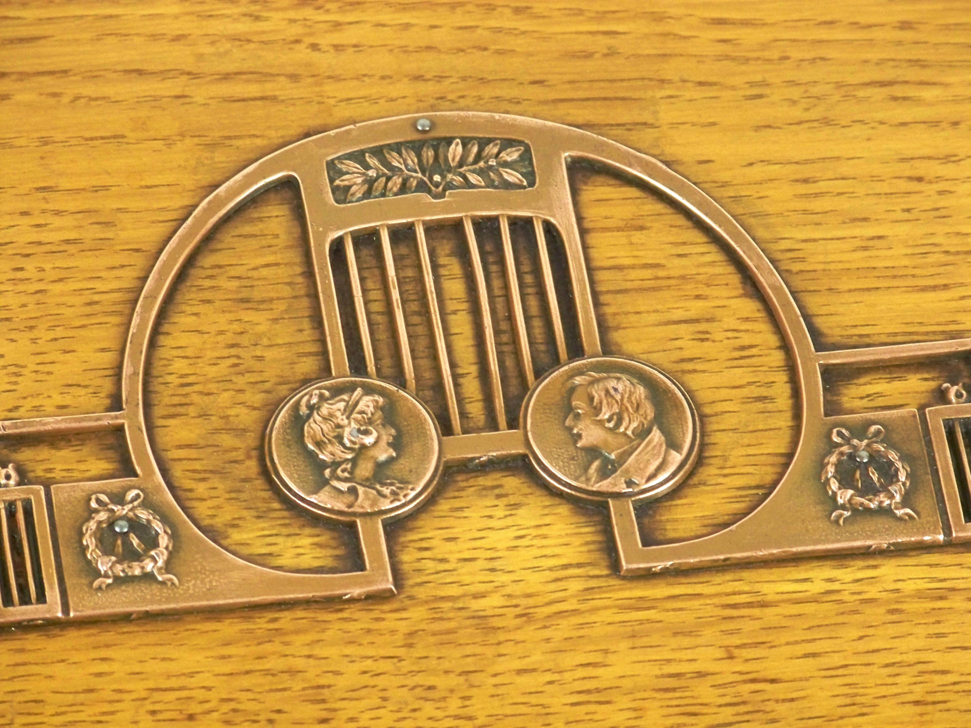 Art Nouveau Jewelry Box In Good Condition In Praha, CZ