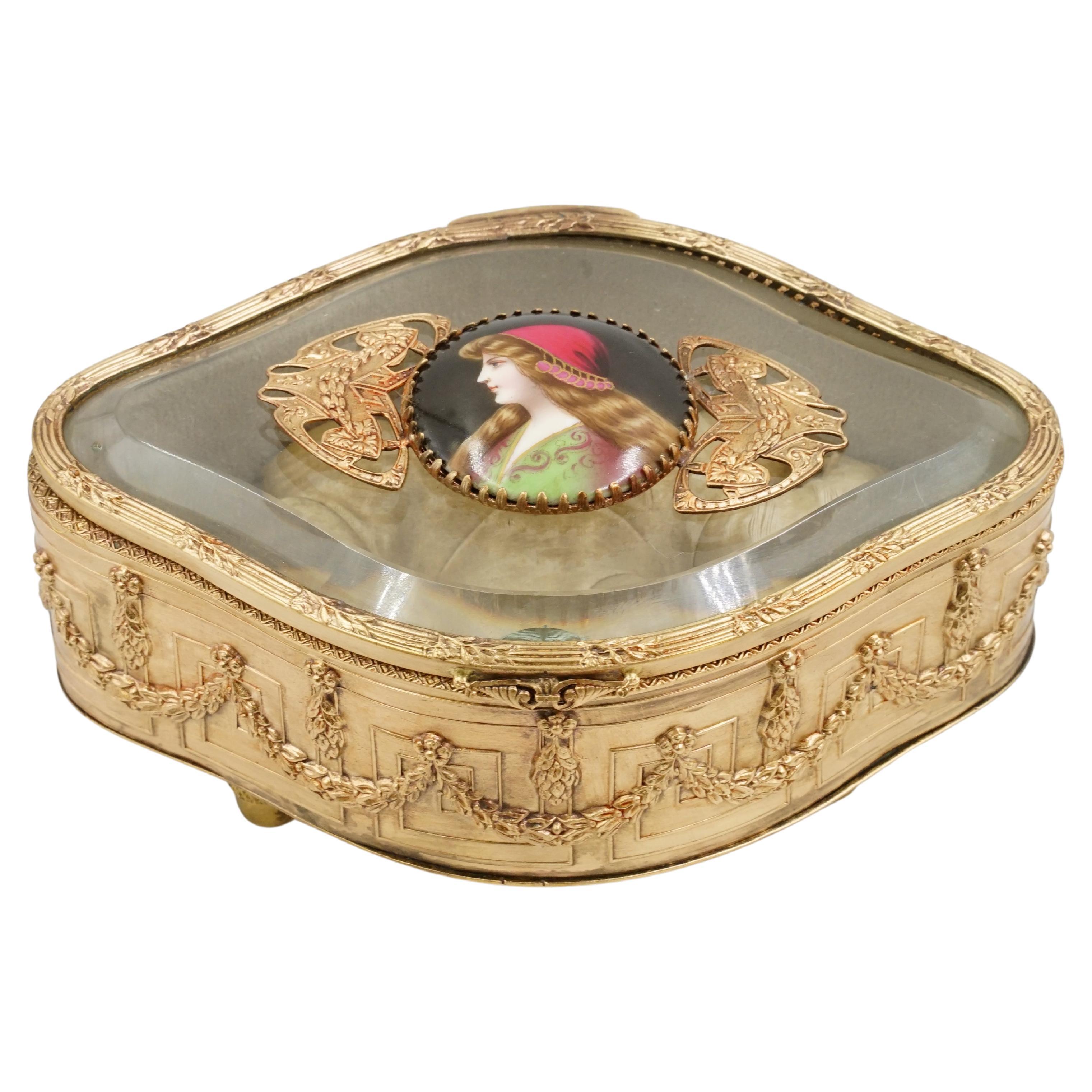 Art nouveau jewelry box