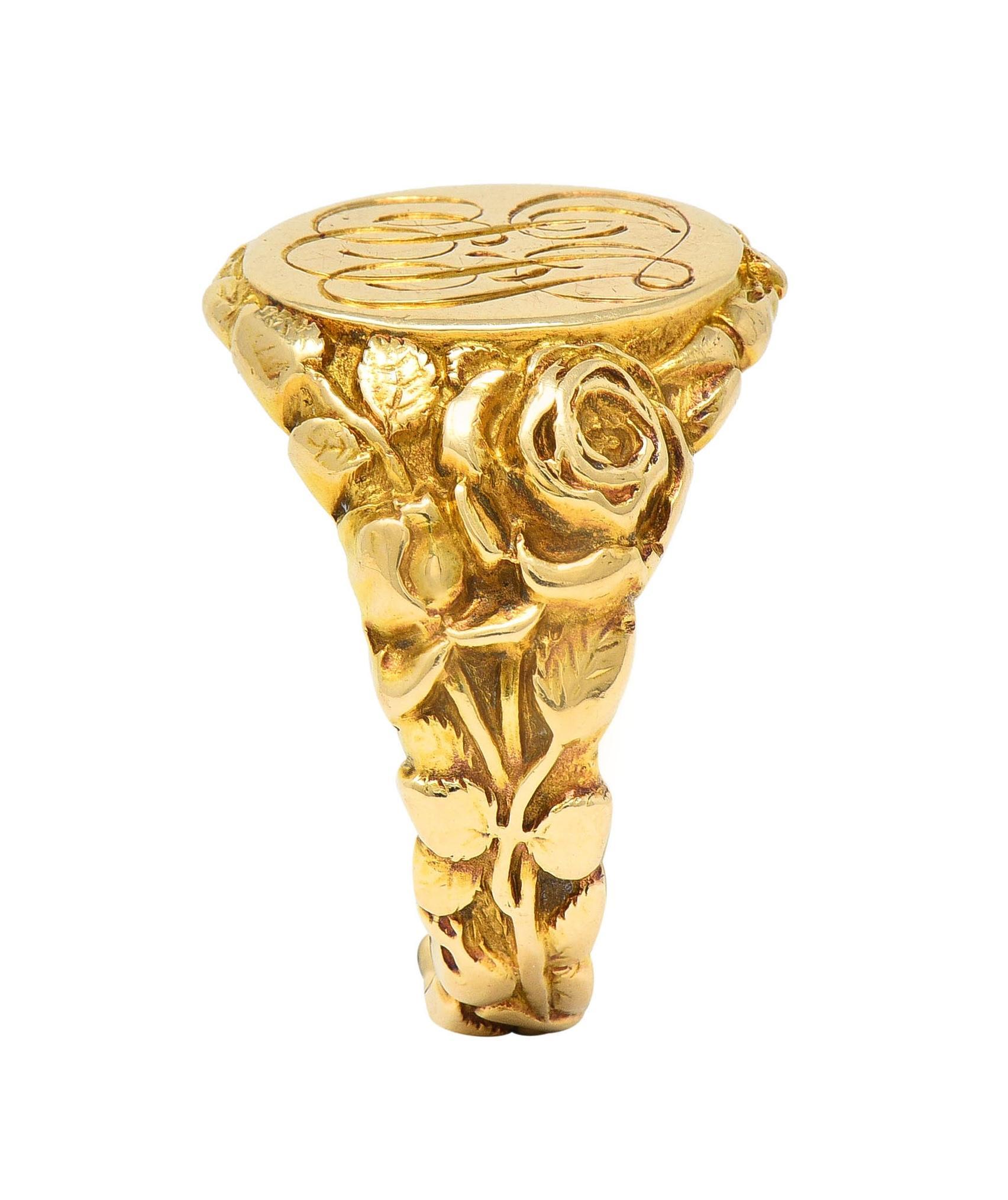Art Nouveau Jones & Woodland 14 Karat Yellow Gold Antique Rose Signet Ring For Sale 6