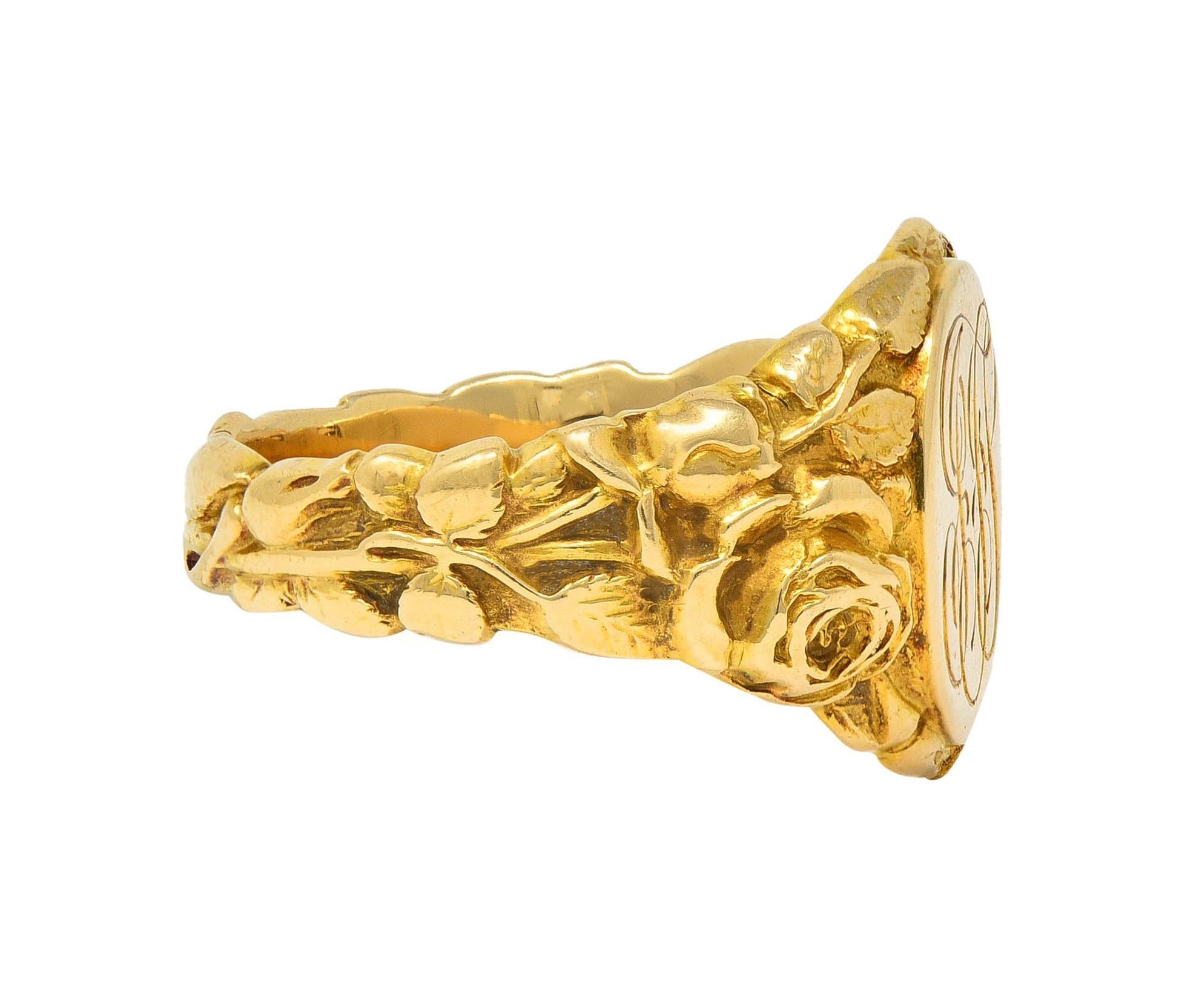 Women's or Men's Art Nouveau Jones & Woodland 14 Karat Yellow Gold Antique Rose Signet Ring For Sale