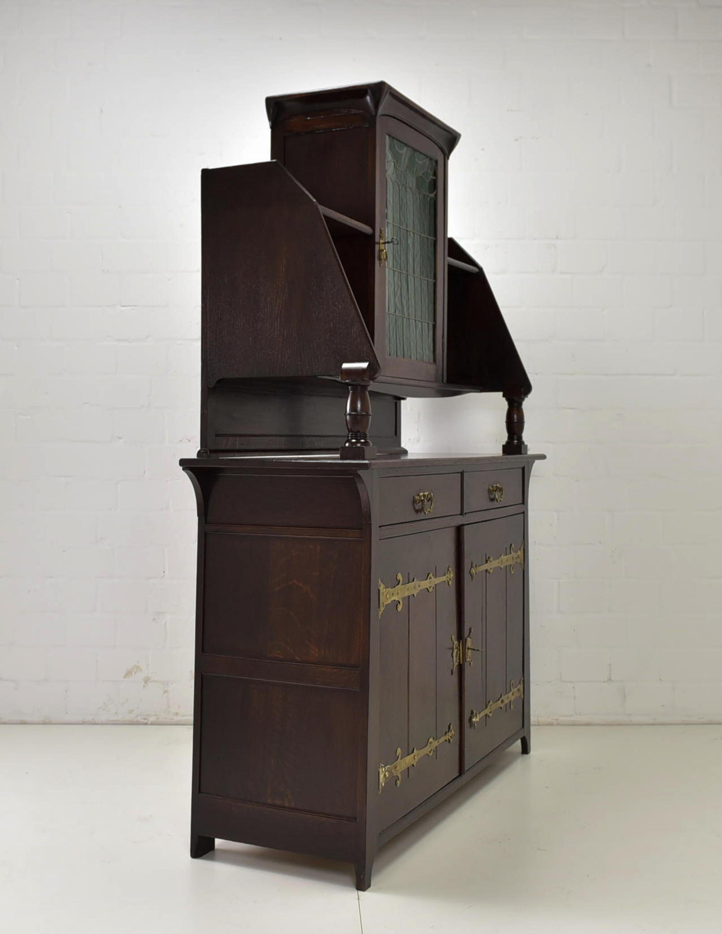 Art Nouveau Jugendstil Buffet Cabinet in Solid Oak, 1920 For Sale 7
