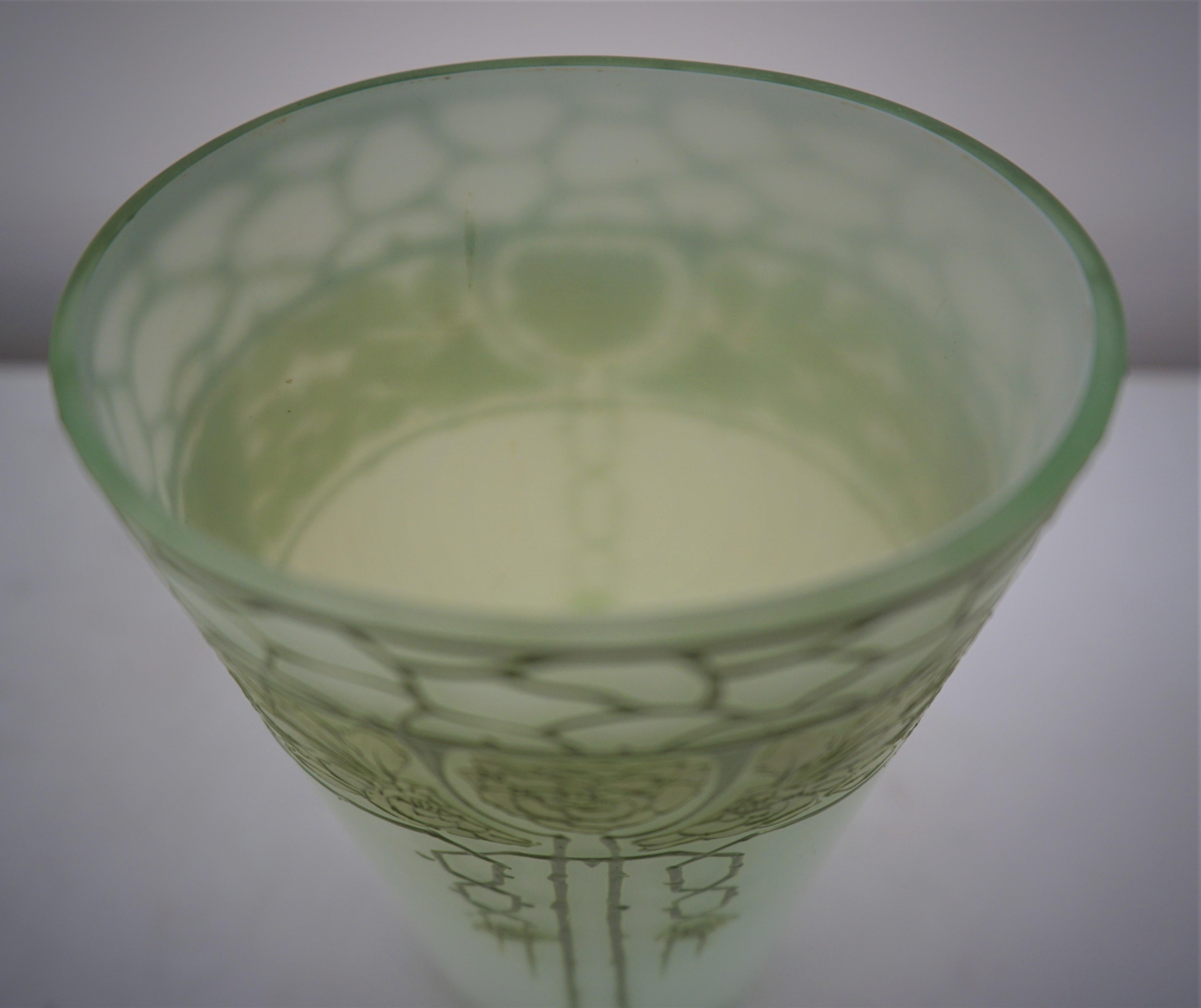  Art Nouveau  Jugendstil cameo glass vase For Sale 1