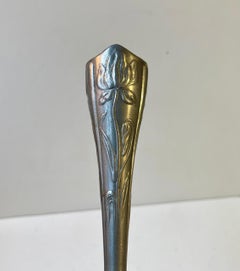 Art Nouveau Kayserzinn Pewter Iris Vase by Hugo Leven