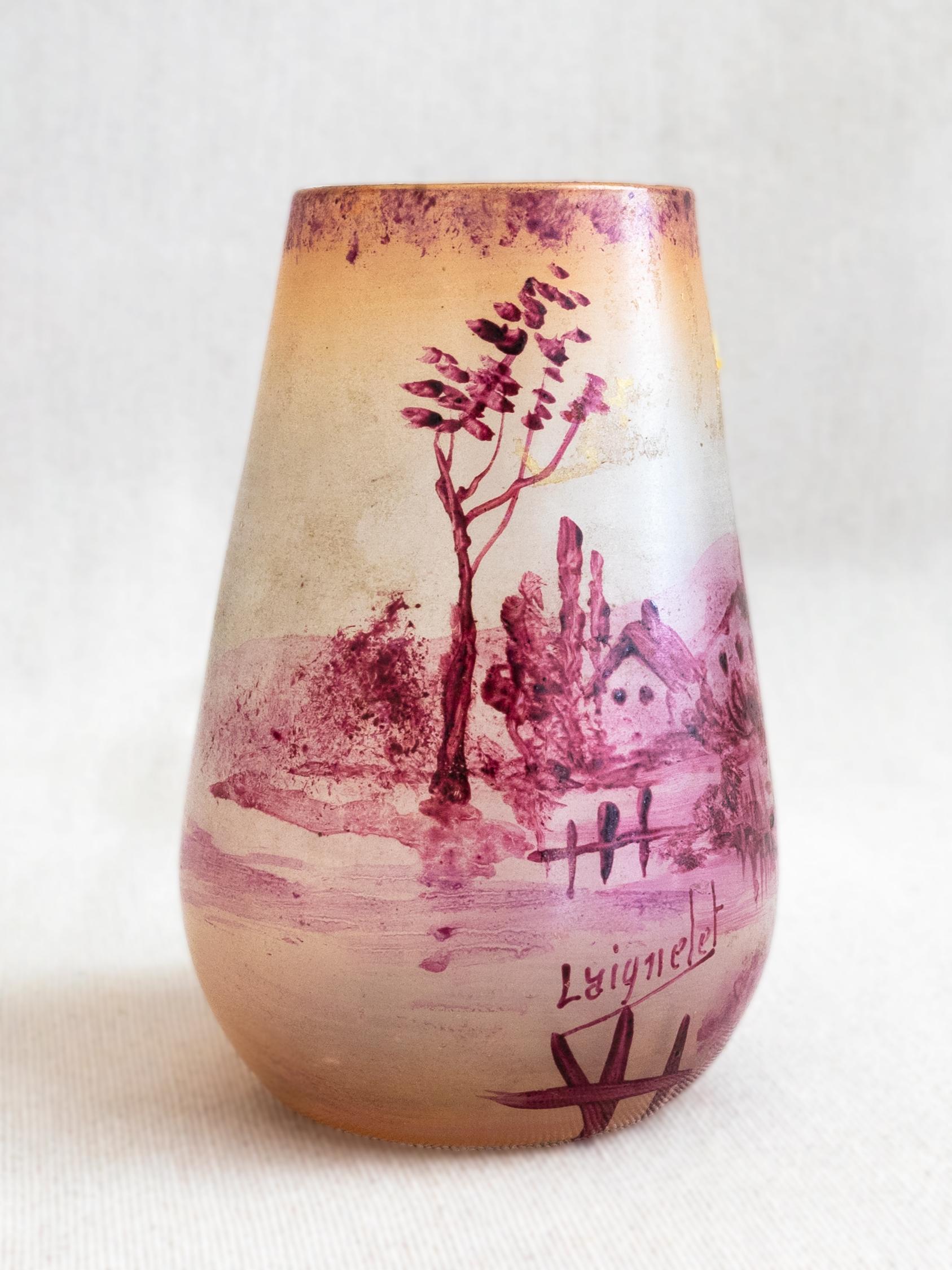 Jugendstilvase aus rosa Glas im Laignelet-Stil, 20. Jahrhundert im Angebot 1