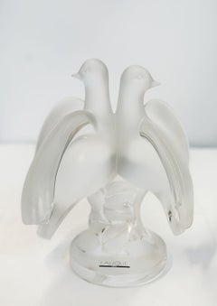 Art Nouveau Lalique Crystal "Ariane" Doves Figurine
