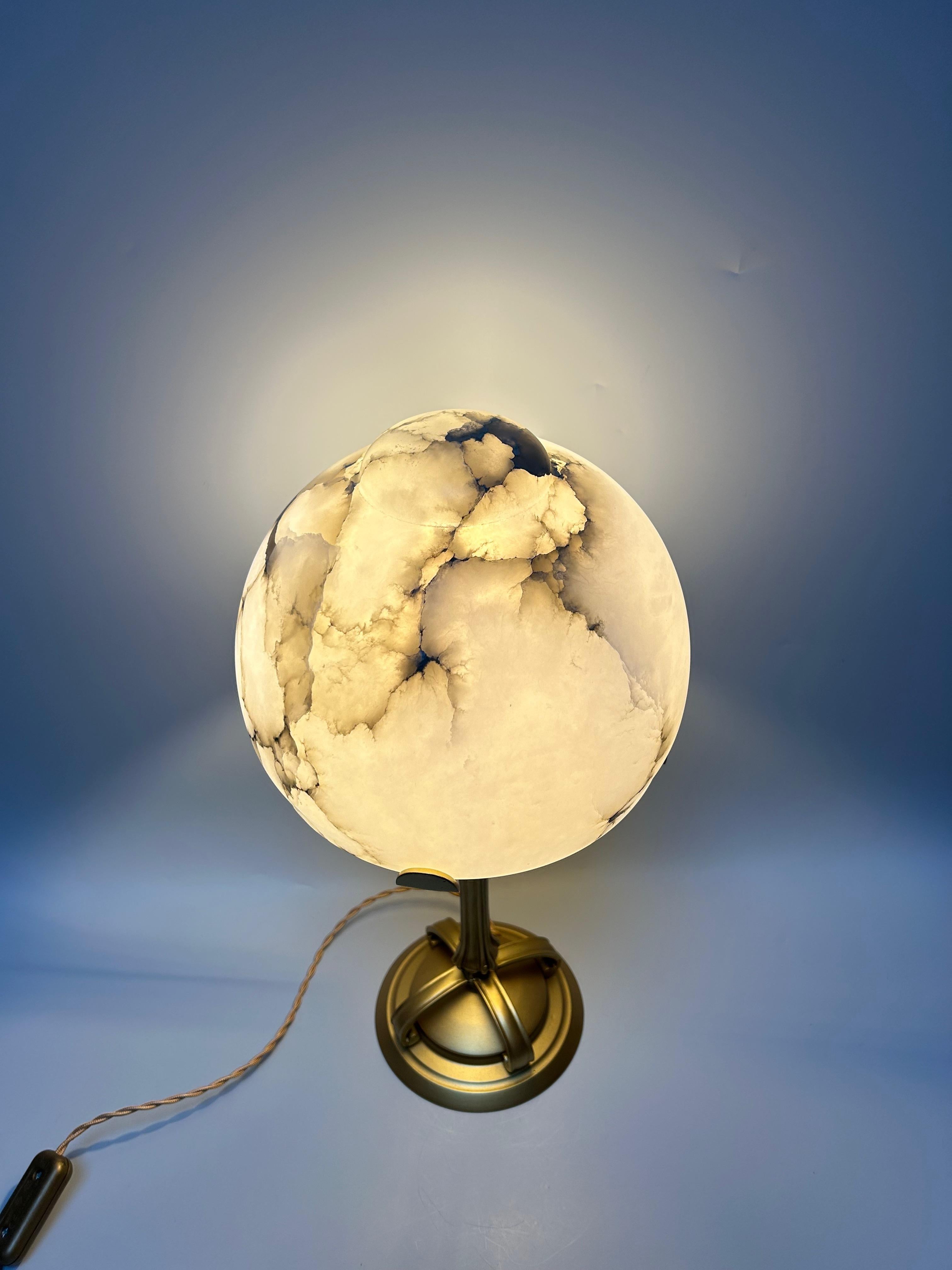20th Century Art Nouveau Lamp Attributed to Majorelle For Sale