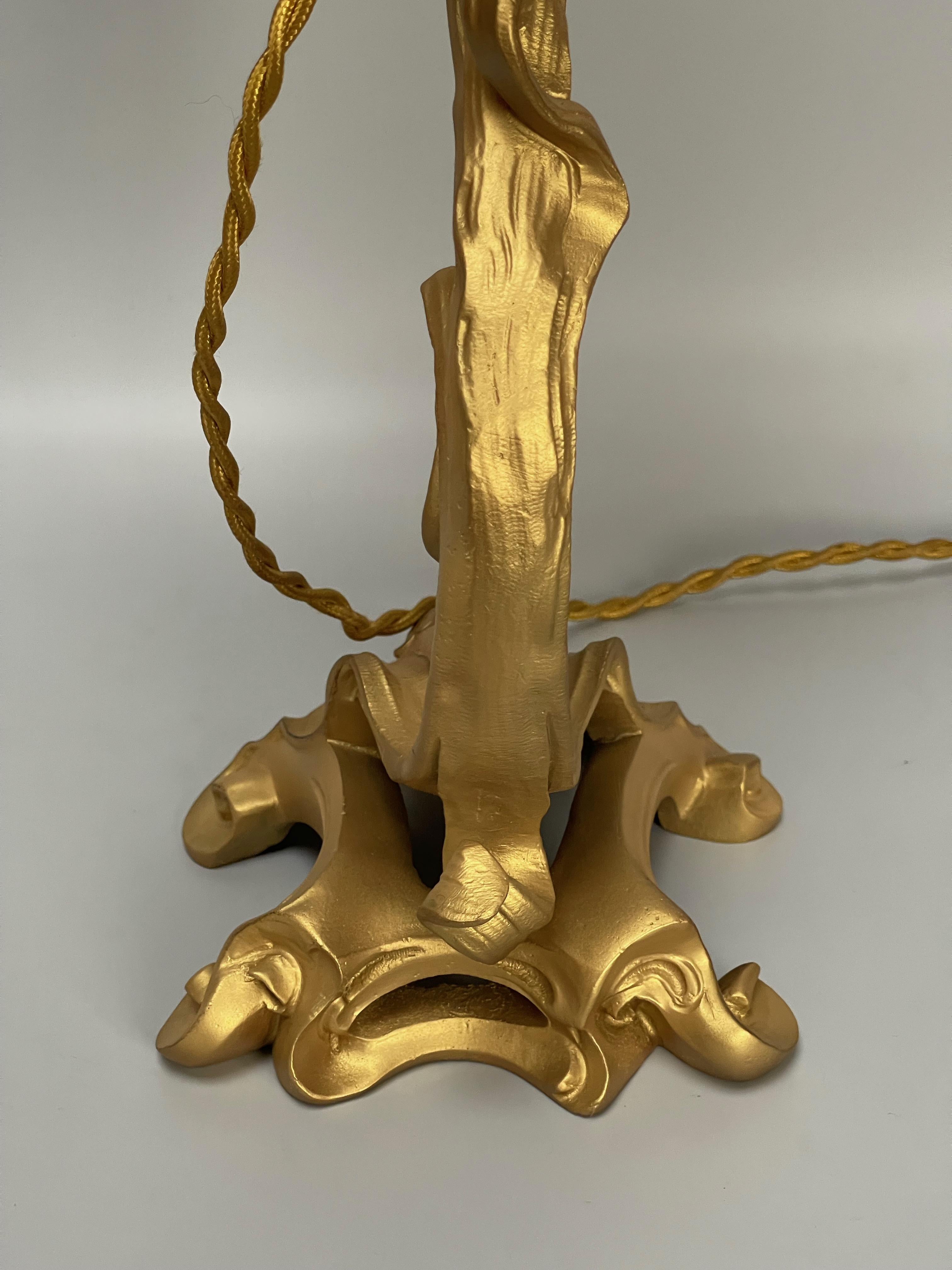 Art Nouveau Lamp by Victor Saglier and Daum Nancy For Sale 5