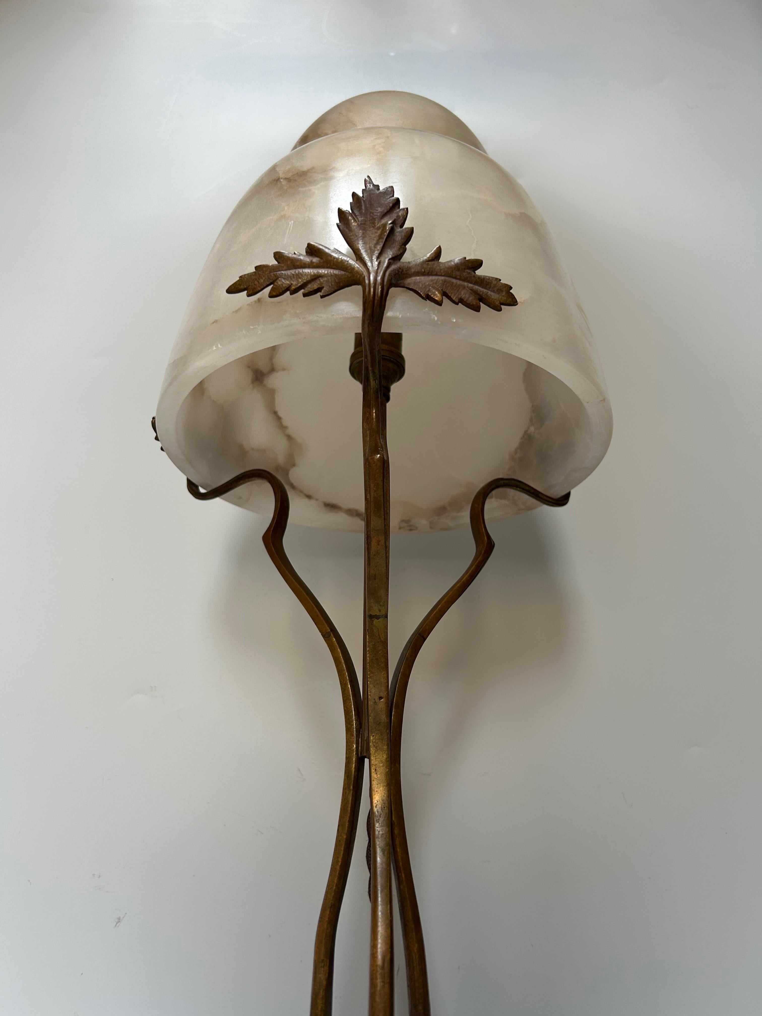 Art Nouveau lamp circa 1910 For Sale 1