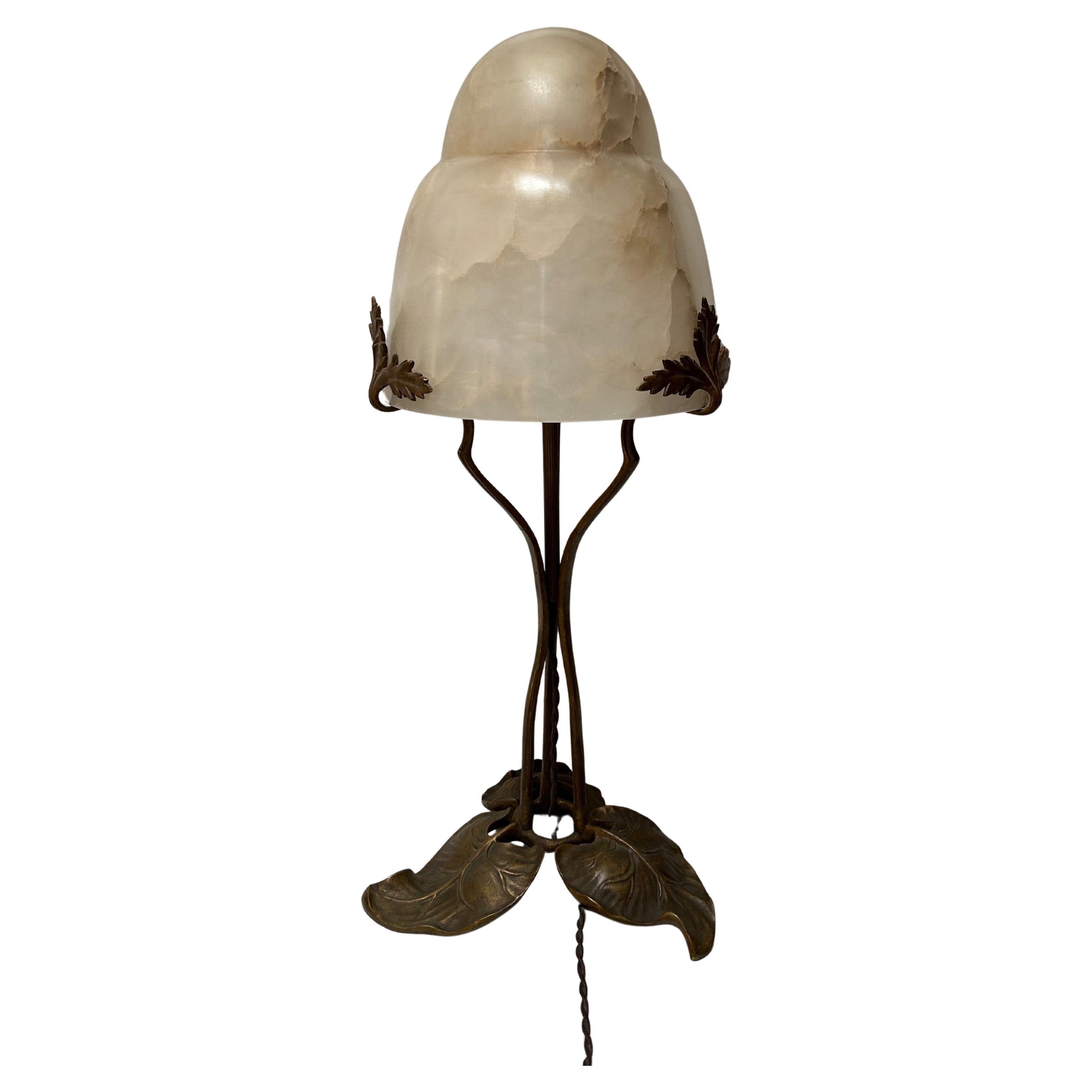 Lampada Art Nouveau del 1910 circa