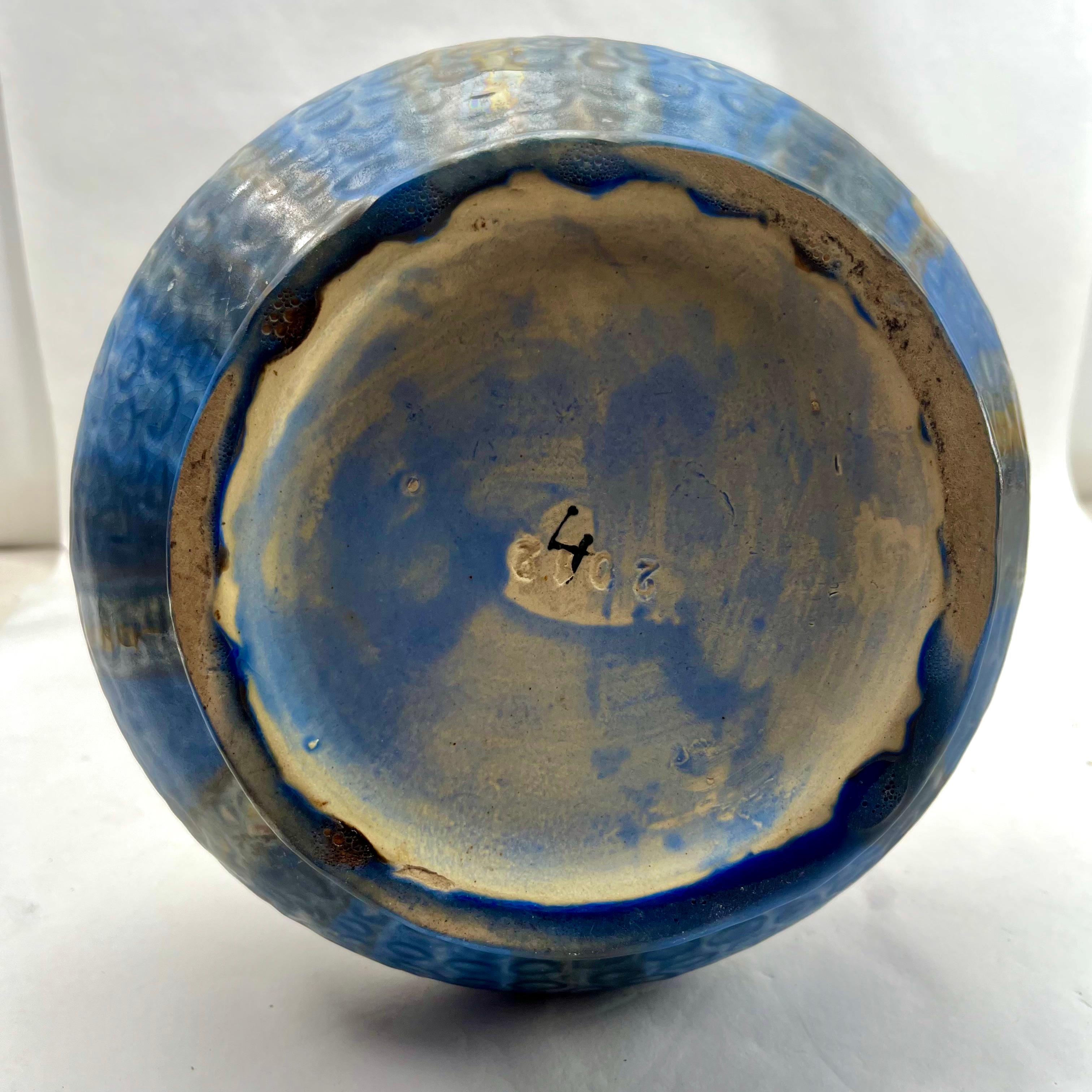 Grand vase Soliflore Art Nouveau fait à la main avec détails émaillés à la main, années 1930 en vente 2