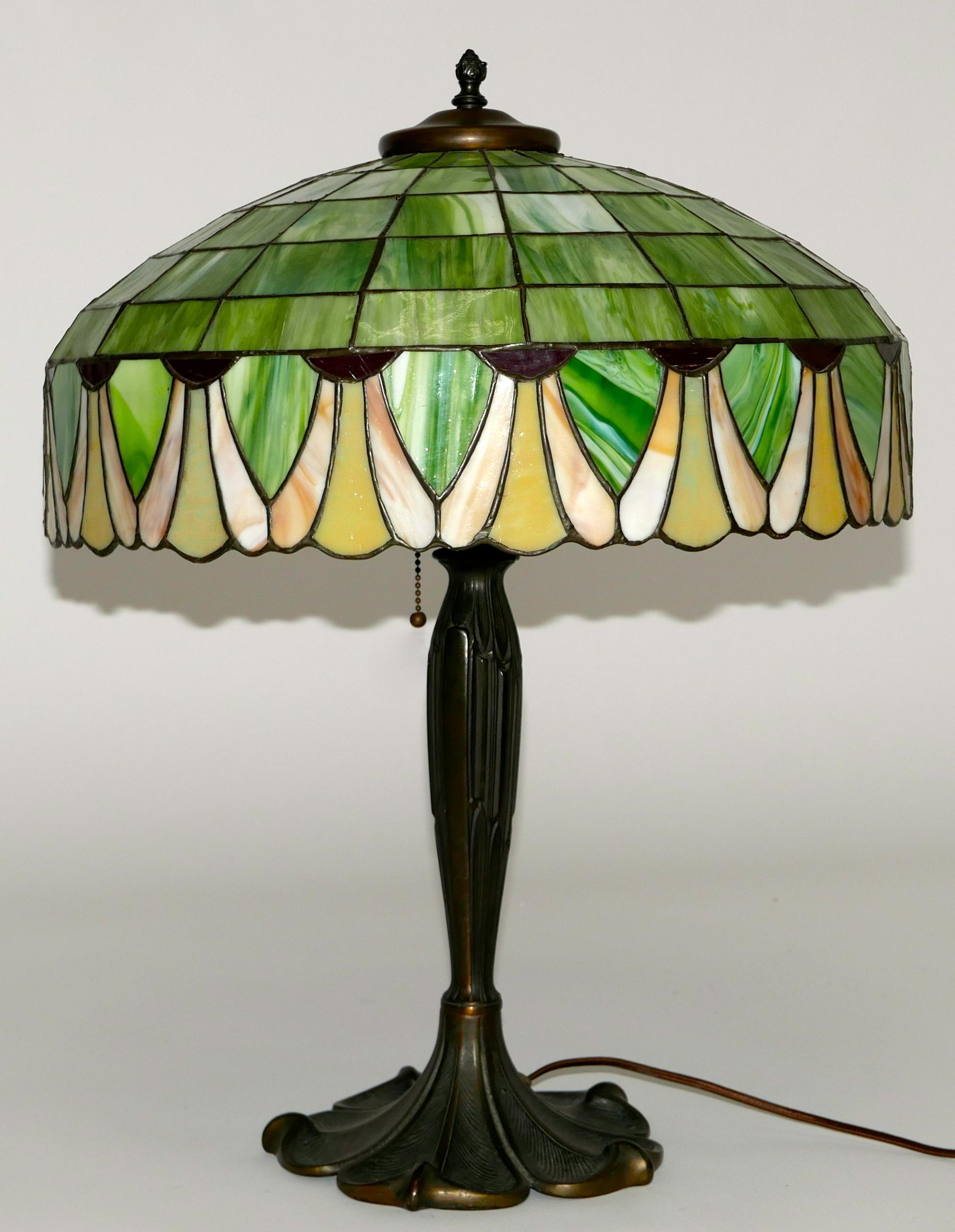Art Nouveau Leaded Glass Table Lamp by Lamb Bros. & Greene, Early 20th Century 2