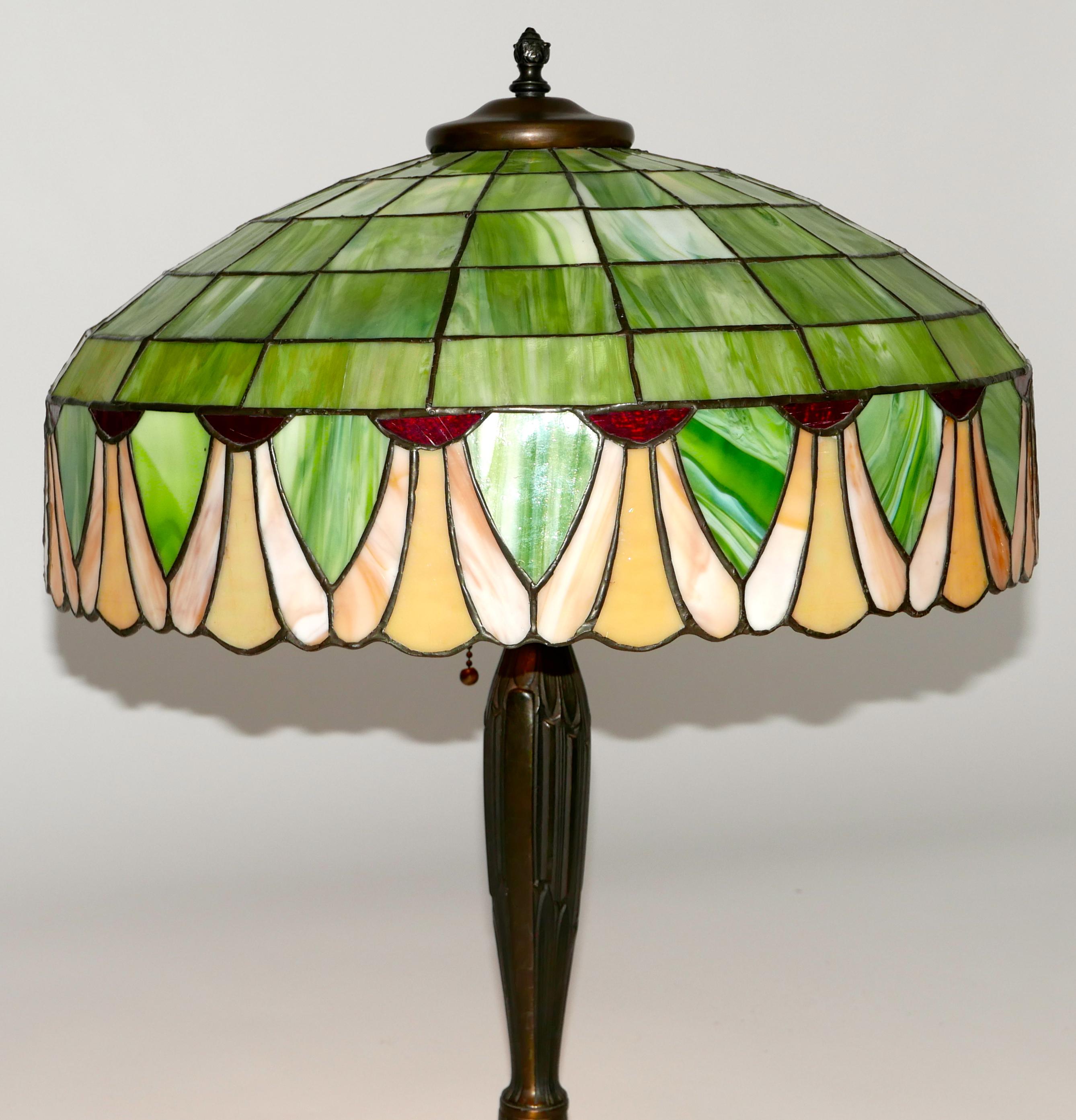 American Art Nouveau Leaded Glass Table Lamp by Lamb Bros. & Greene, Early 20th Century