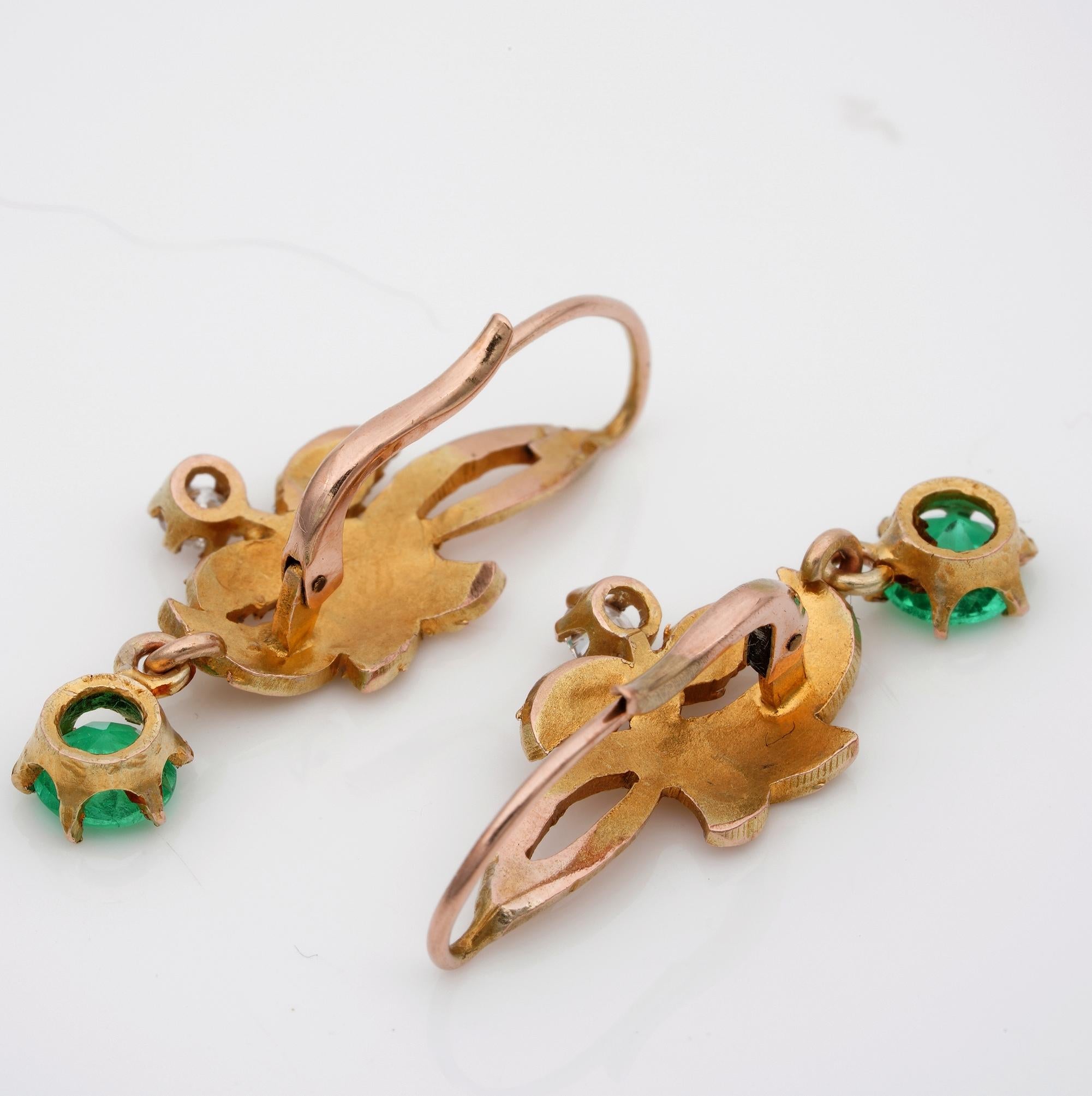 Art Nouveau Leaf Emerald Diamond 18 Karat Drop Earrings In Good Condition In Napoli, IT