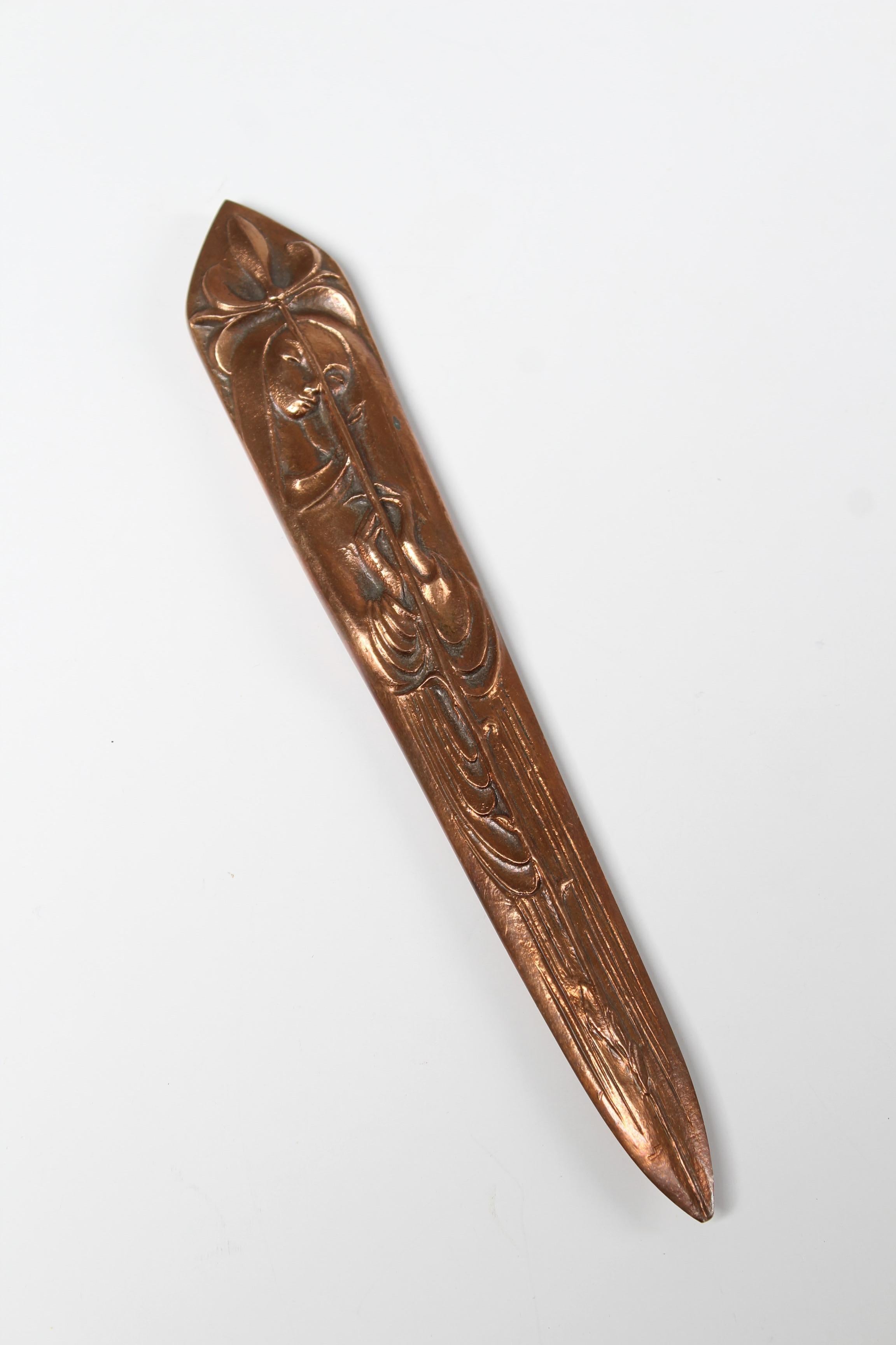 Antique Letter Opener with Madonna.

So beautiful, very nice condition!
