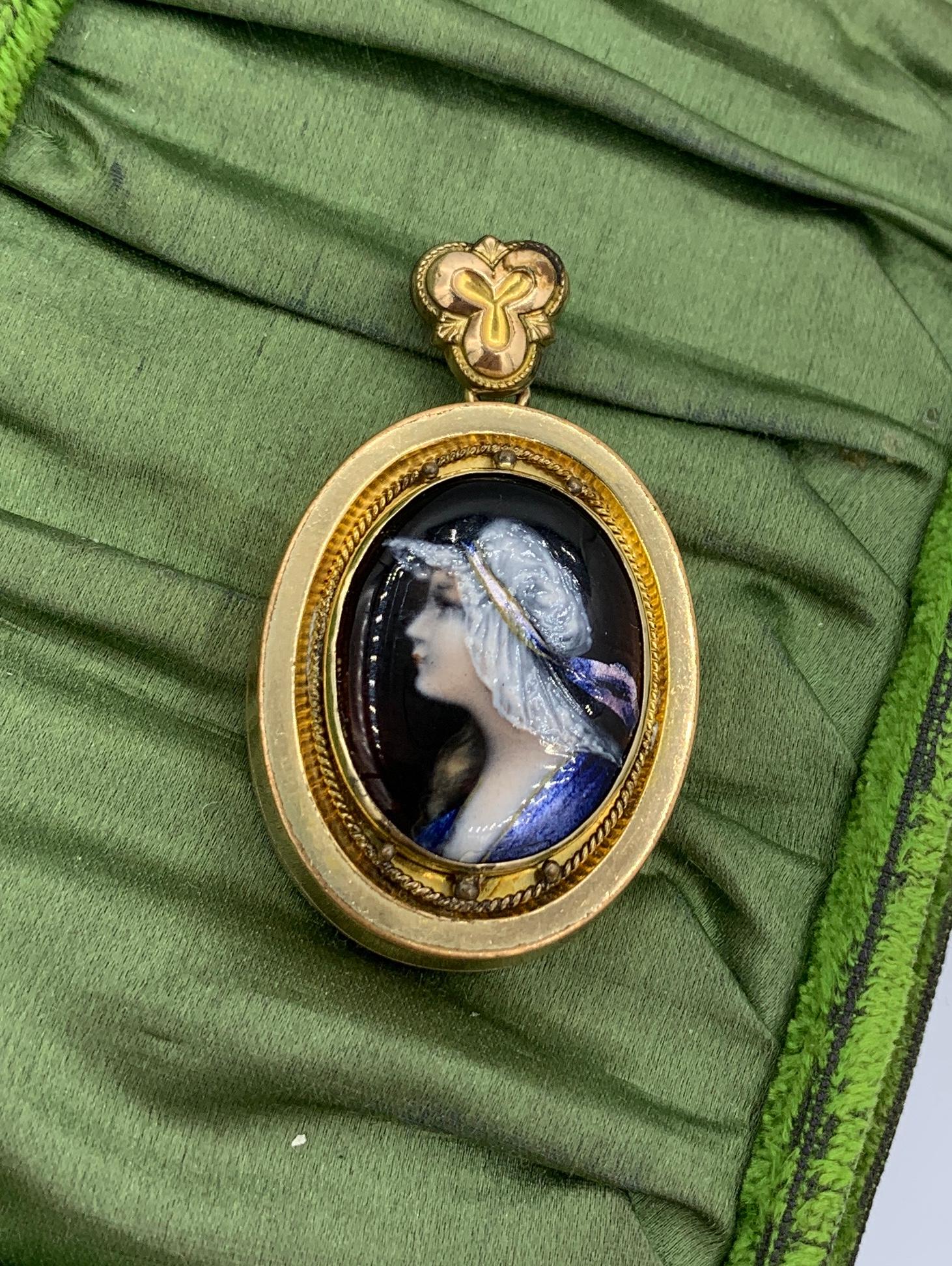 Women's Art Nouveau Limoges Enamel Locket Pendant Maiden Hand Painted Necklace Antique For Sale