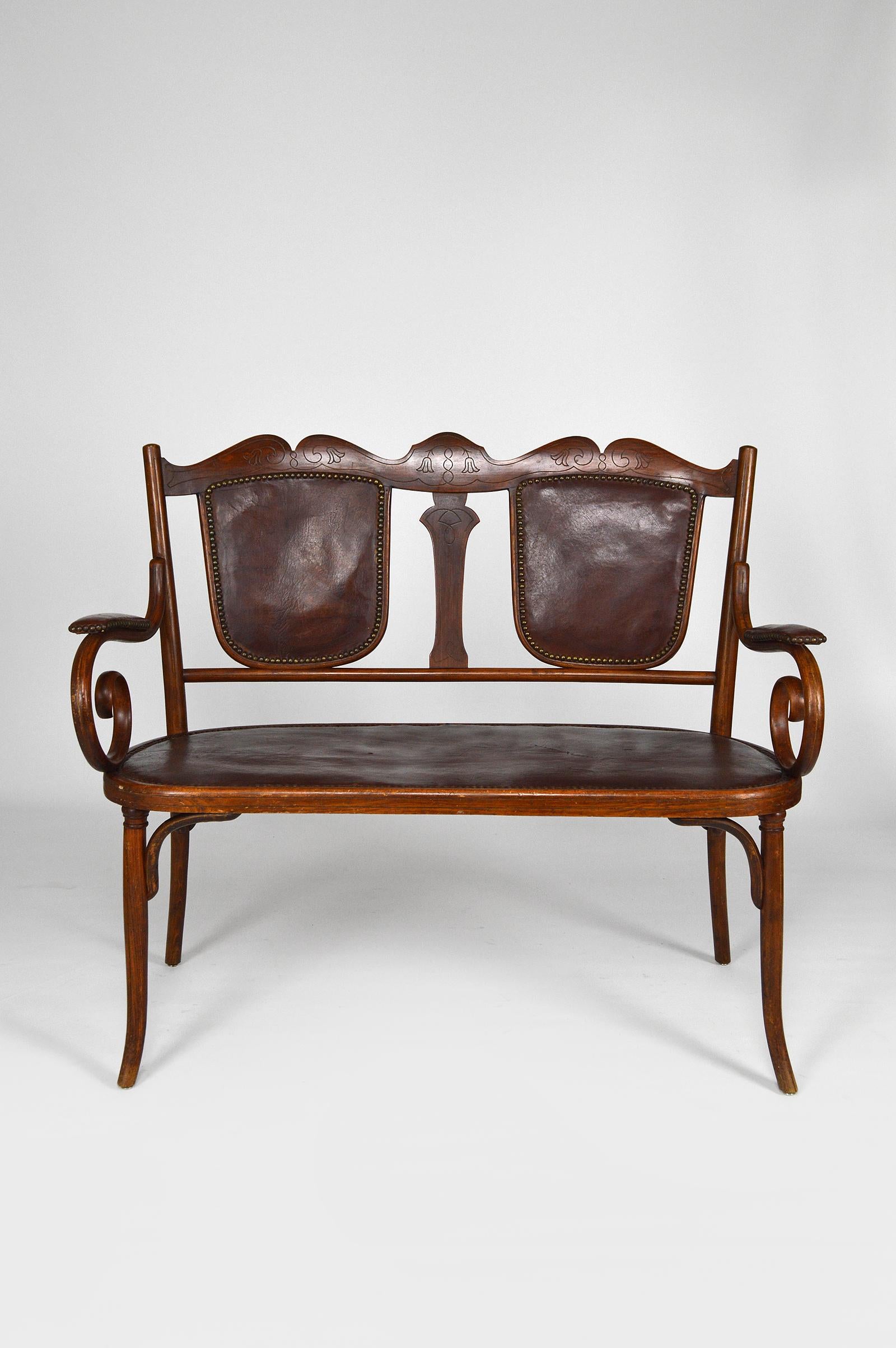 Czech Art Nouveau Living Room Set by Fischel in Bentwood and Leather, circa 1910