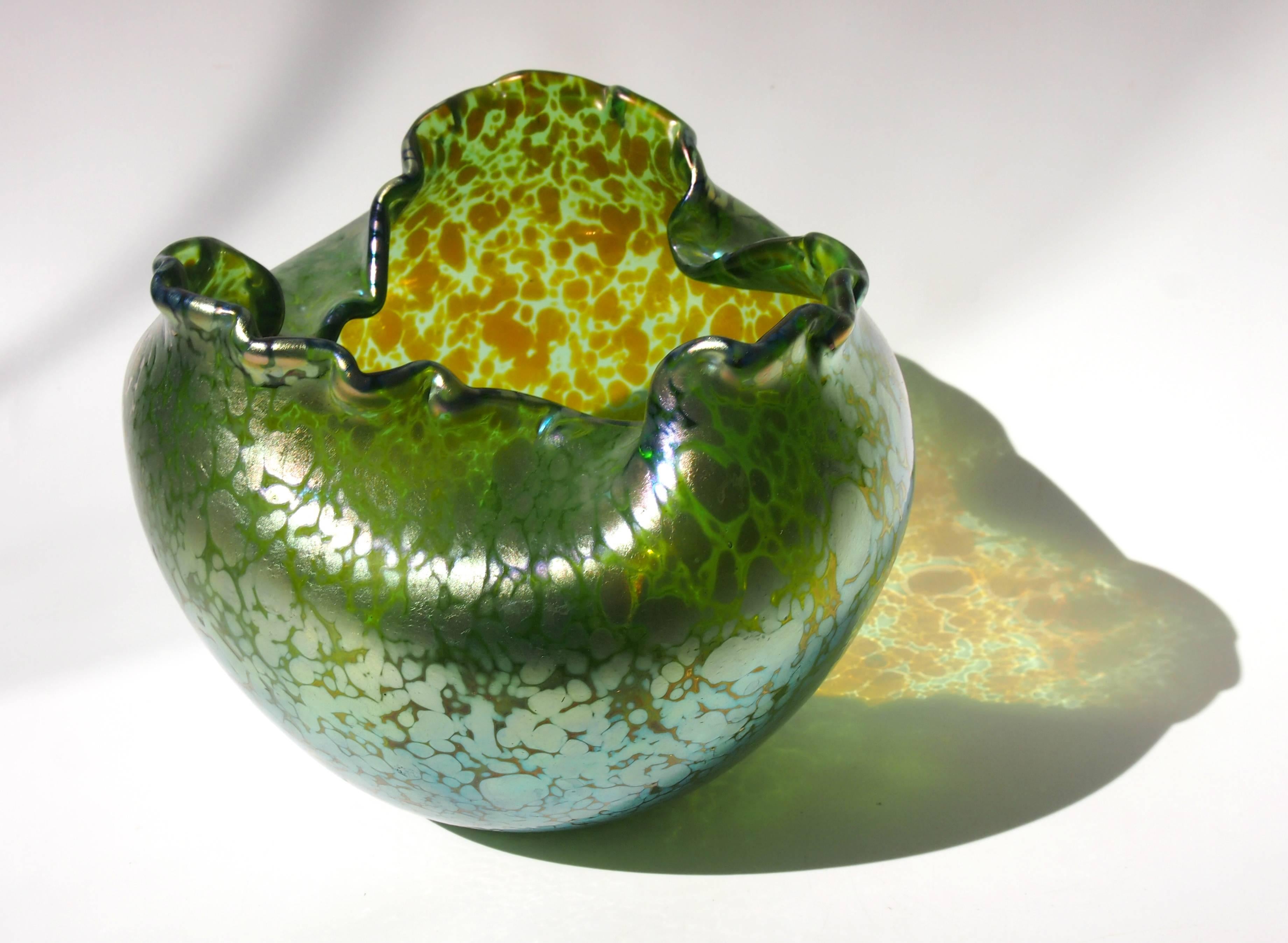 Beautiful Art Nouveau Loetz Crete (green glass) Papillon (butterfly wing) ball shaped vase with tri-cornered wavy top - One of the best Crete Papillon vases we've ever seen -it even casts a beautiful shadow- It has a finely finished top and round