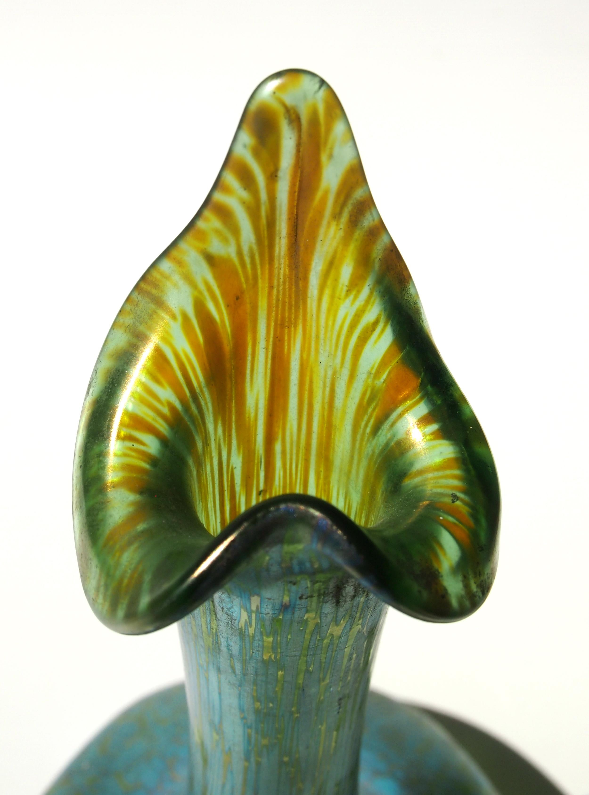 Austrian Art Nouveau Bohemian Loetz Crete Papillon Goose Glass Neck Vase c1898