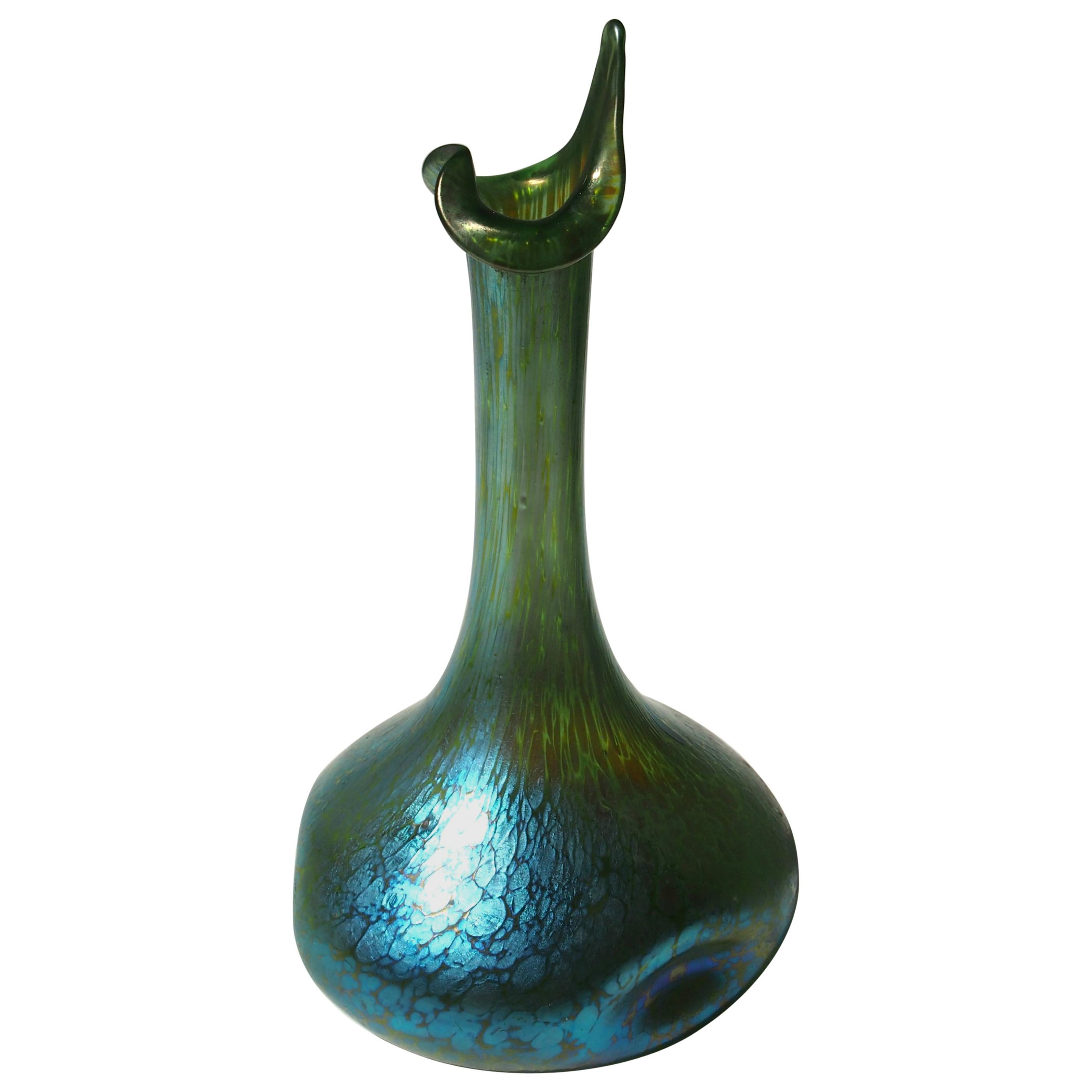 Art Nouveau Bohemian Loetz Crete Papillon Goose Glass Neck Vase c1898