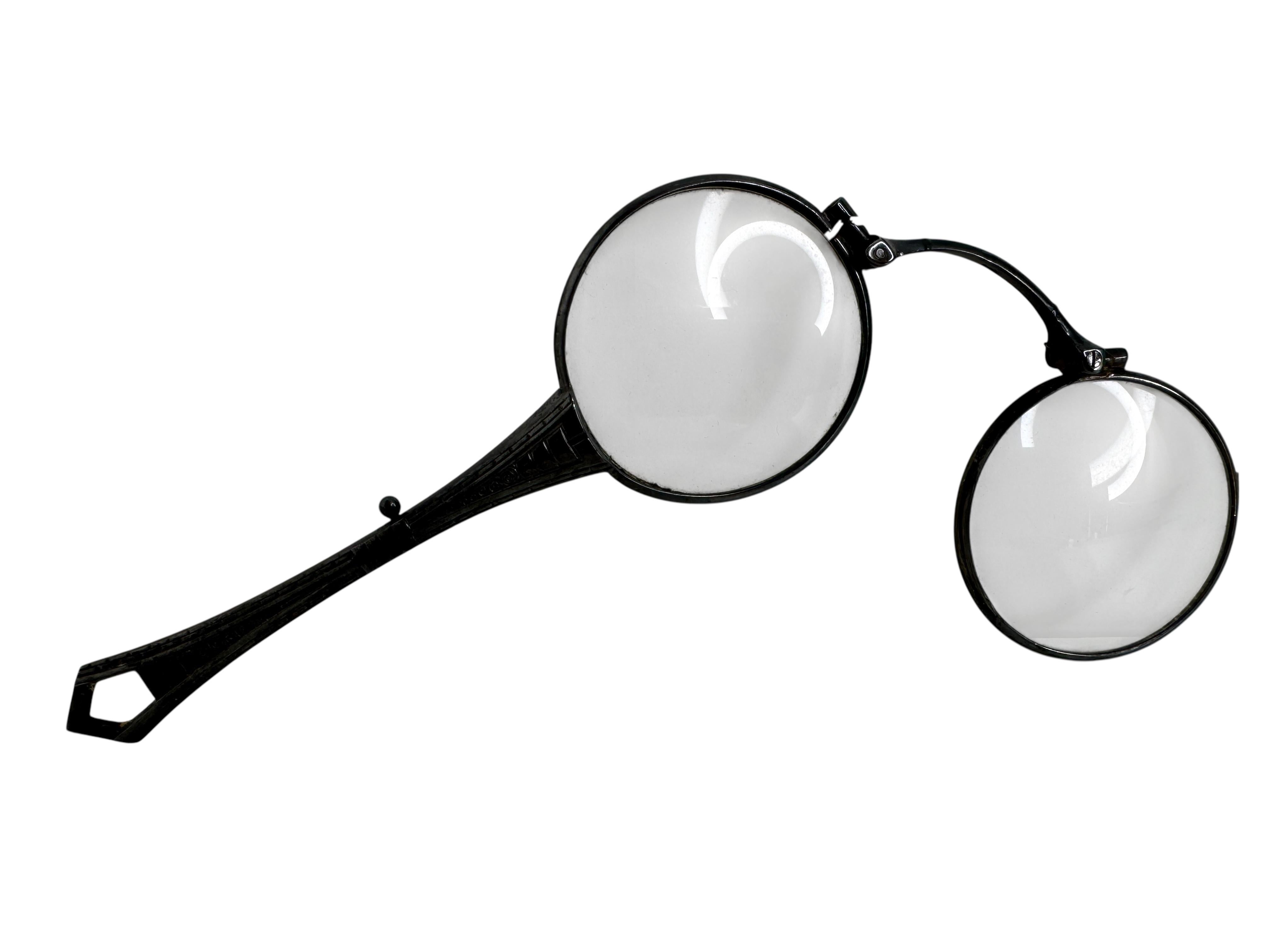 Art Nouveau Lorgnette Opera Glasses Folding Spectacles Antique German 835 Silver In Good Condition For Sale In Nuernberg, DE