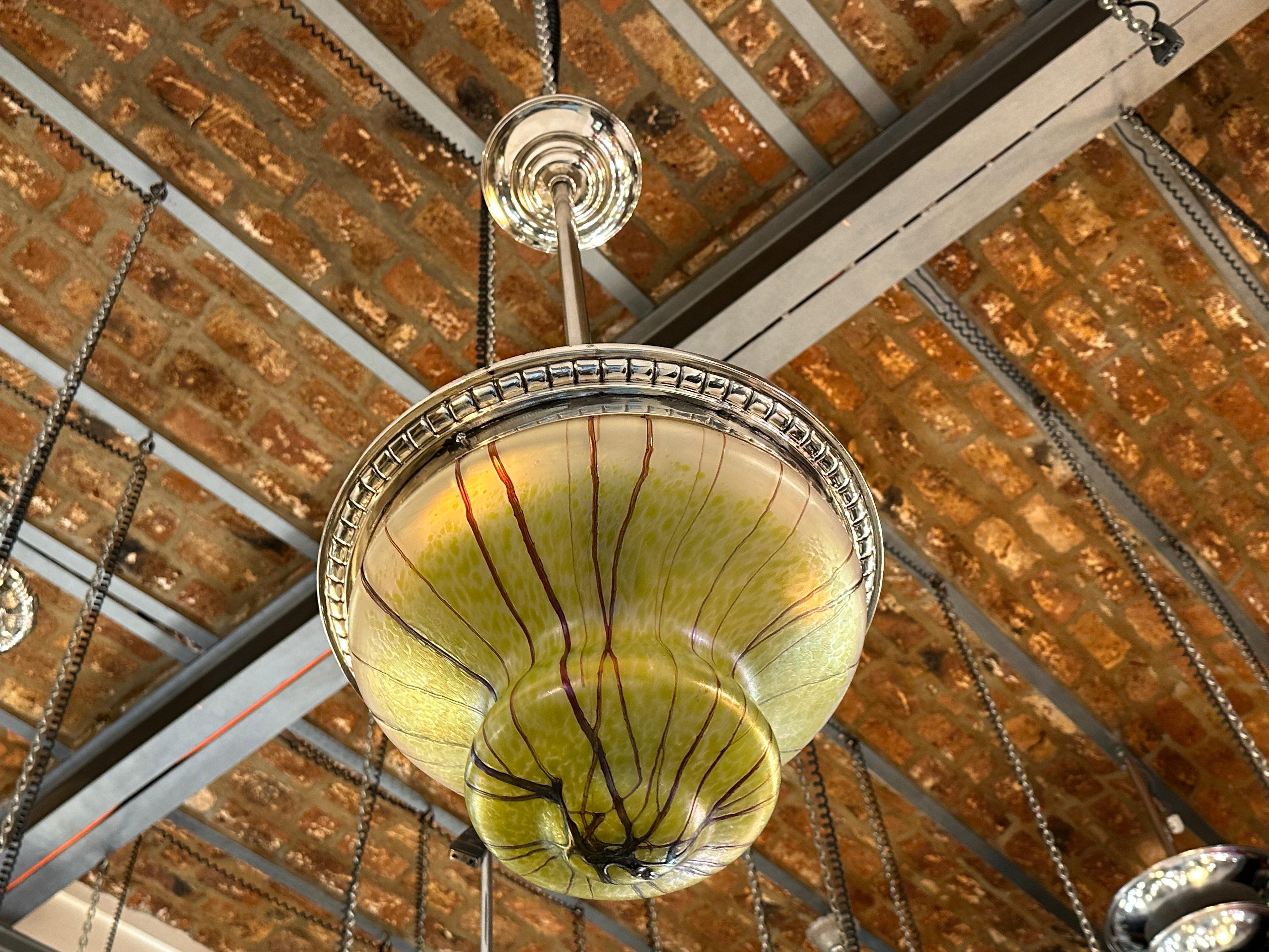Art Nouveau, Liberty Hanging Lamp in silver-plated bronze and glass, 1900 For Sale 9
