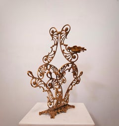 Art nouveau  Porte-revues en laiton moulé 1900