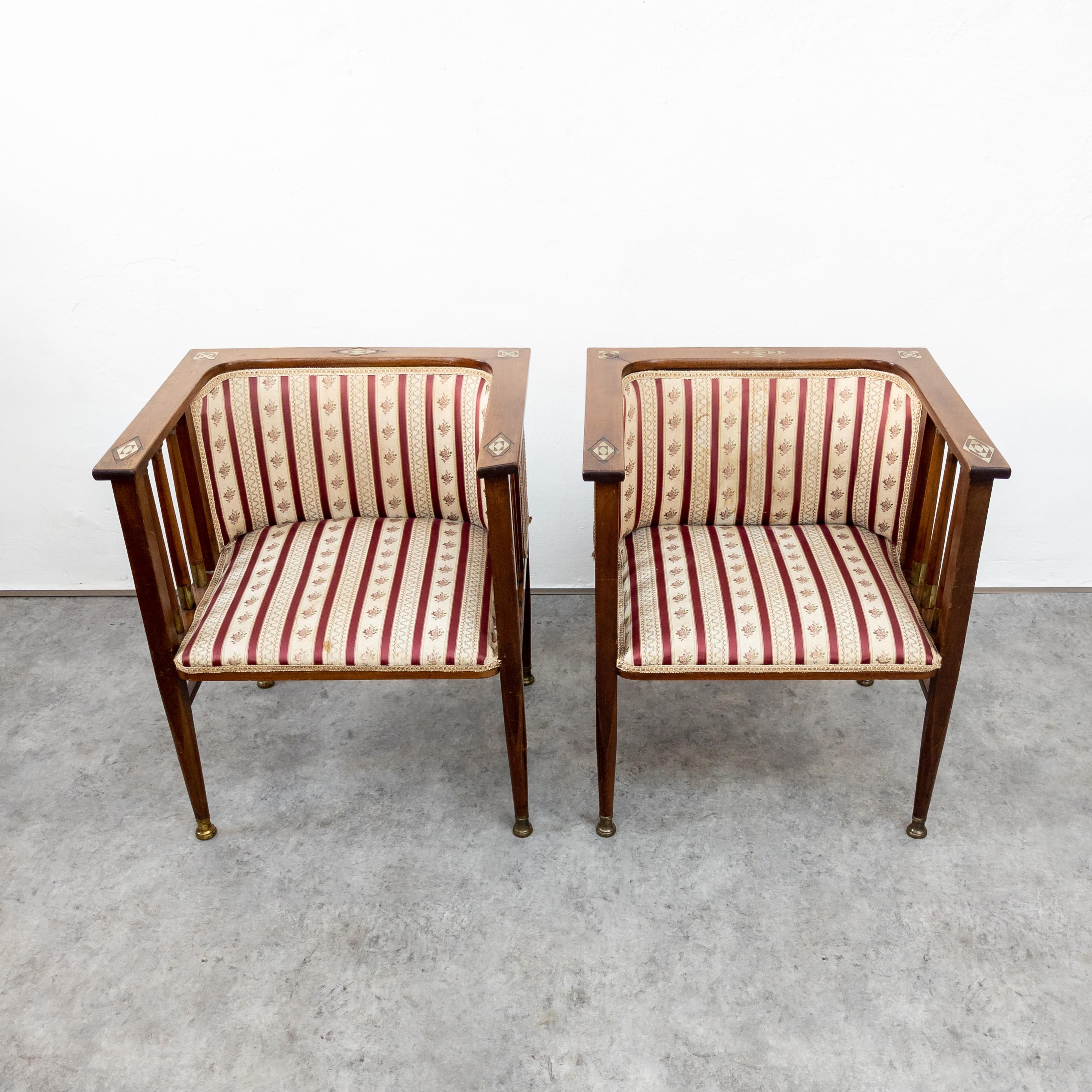 Art Nouveau Mahogany and Brass Armchairs by Hans Christiansen For Sale 4