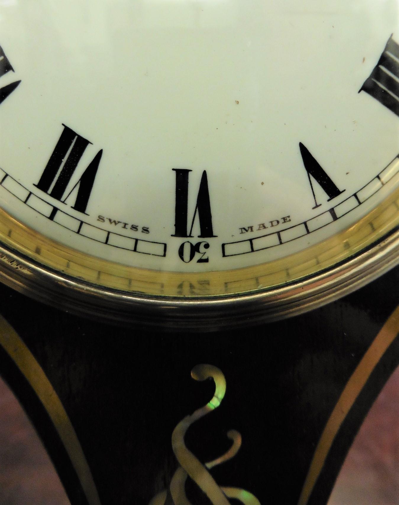 Acajou Horloge ballon en acajou Art Nouveau en vente