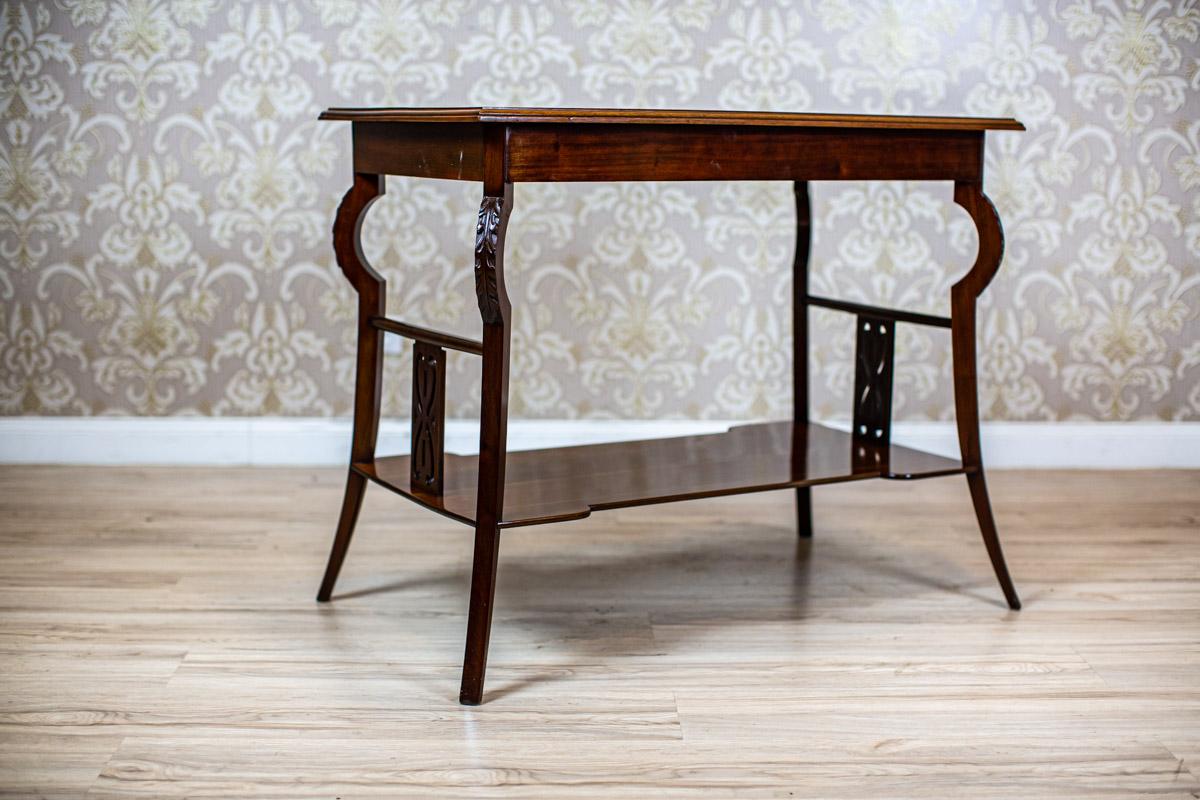 Early 20th Century Art Nouveau Mahogany Brown Living Room Coffee Table For Sale 3