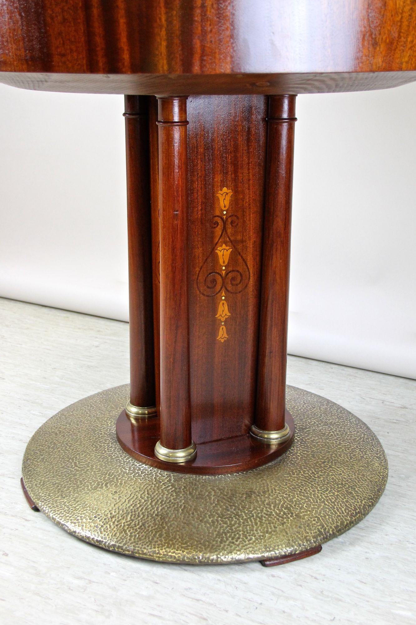 Art Nouveau Mahogany Gaming Table with Hammered Brass Base, Austria, circa 1910 For Sale 2
