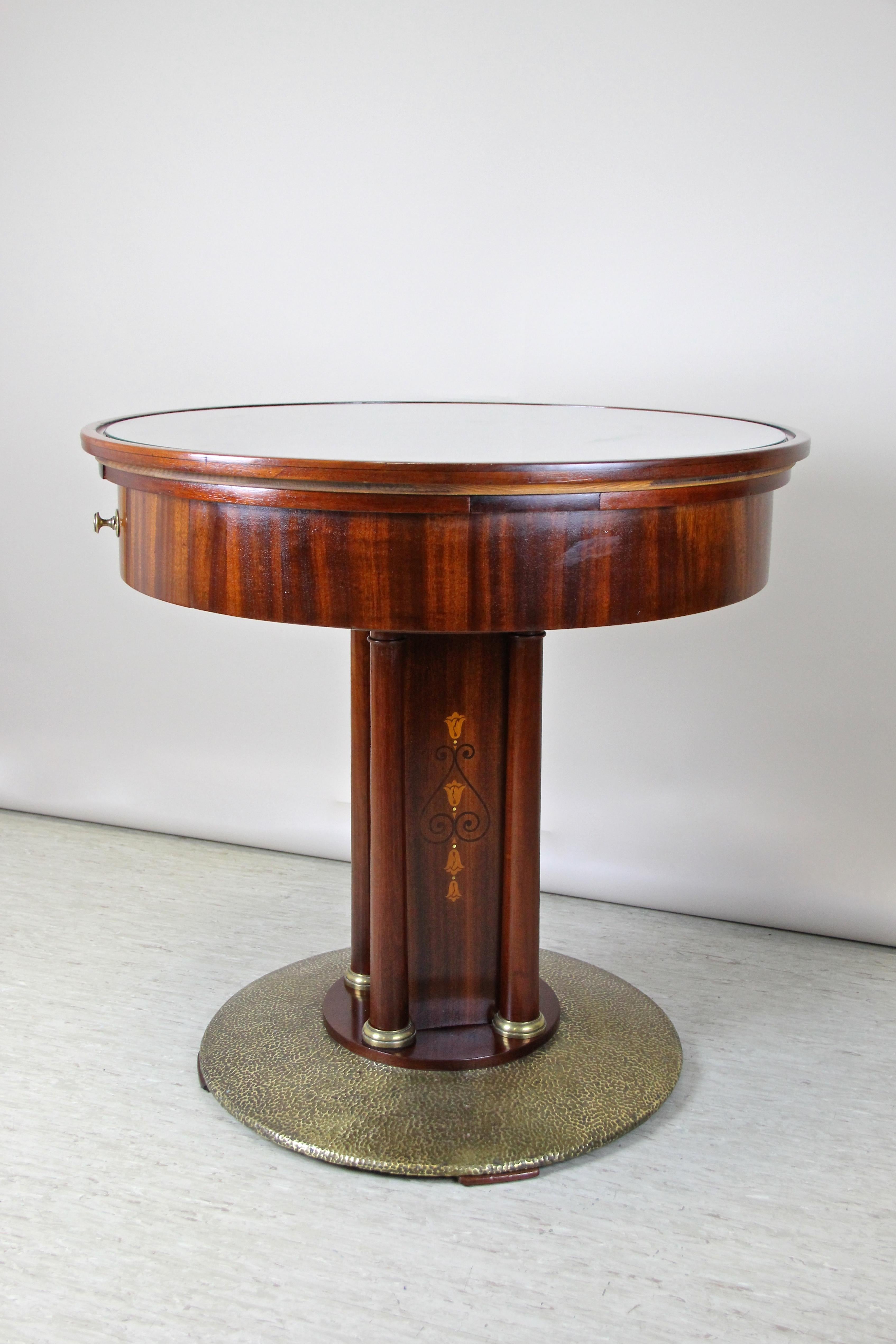 Art Nouveau Mahogany Gaming Table with Hammered Brass Base, Austria, circa 1910 6