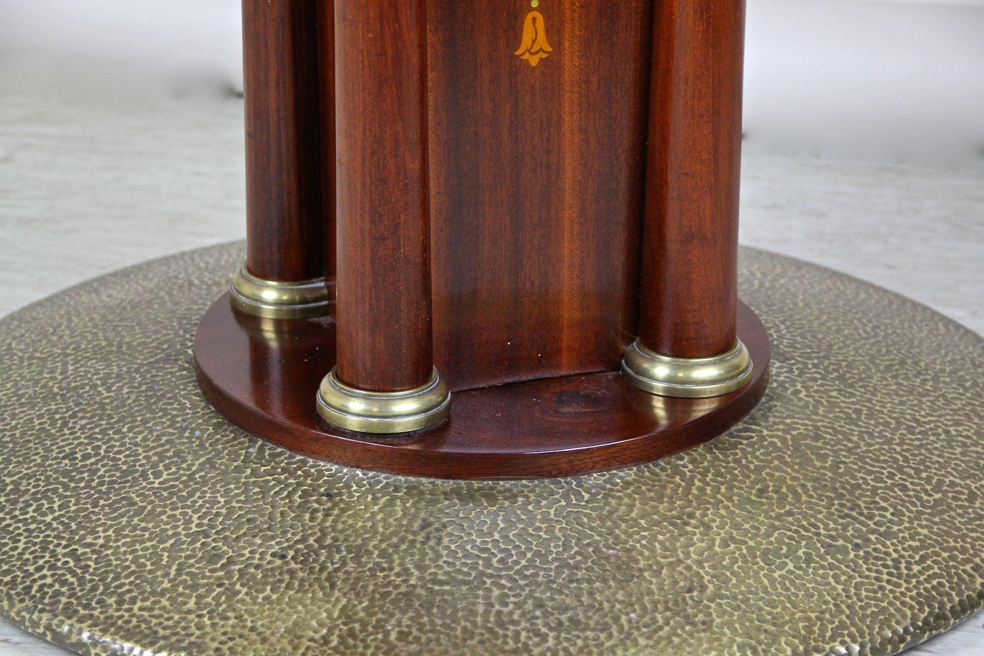 Art Nouveau Mahogany Gaming Table with Hammered Brass Base, Austria, circa 1910 For Sale 5