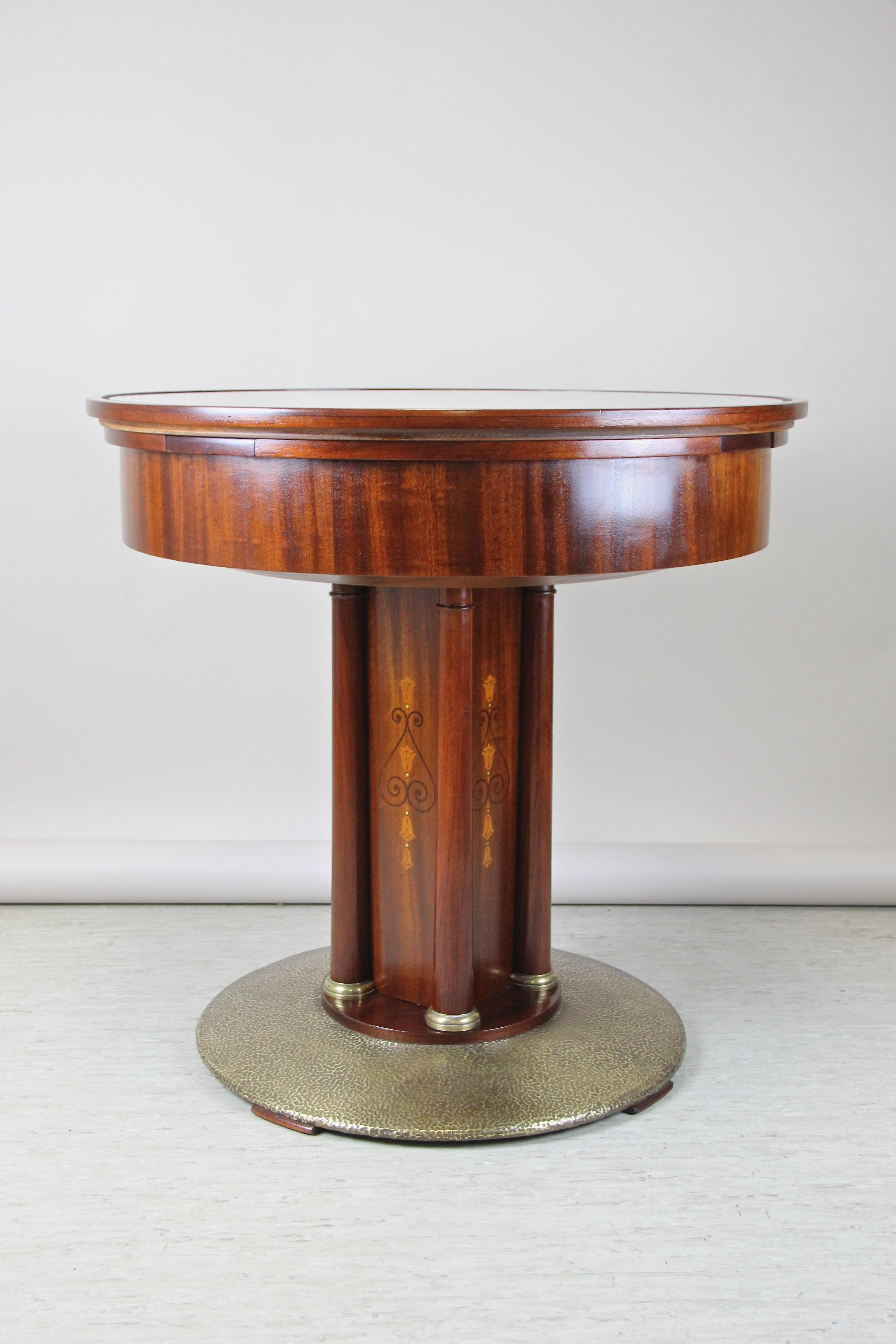 Art Nouveau Mahogany Gaming Table with Hammered Brass Base, Austria, circa 1910 2