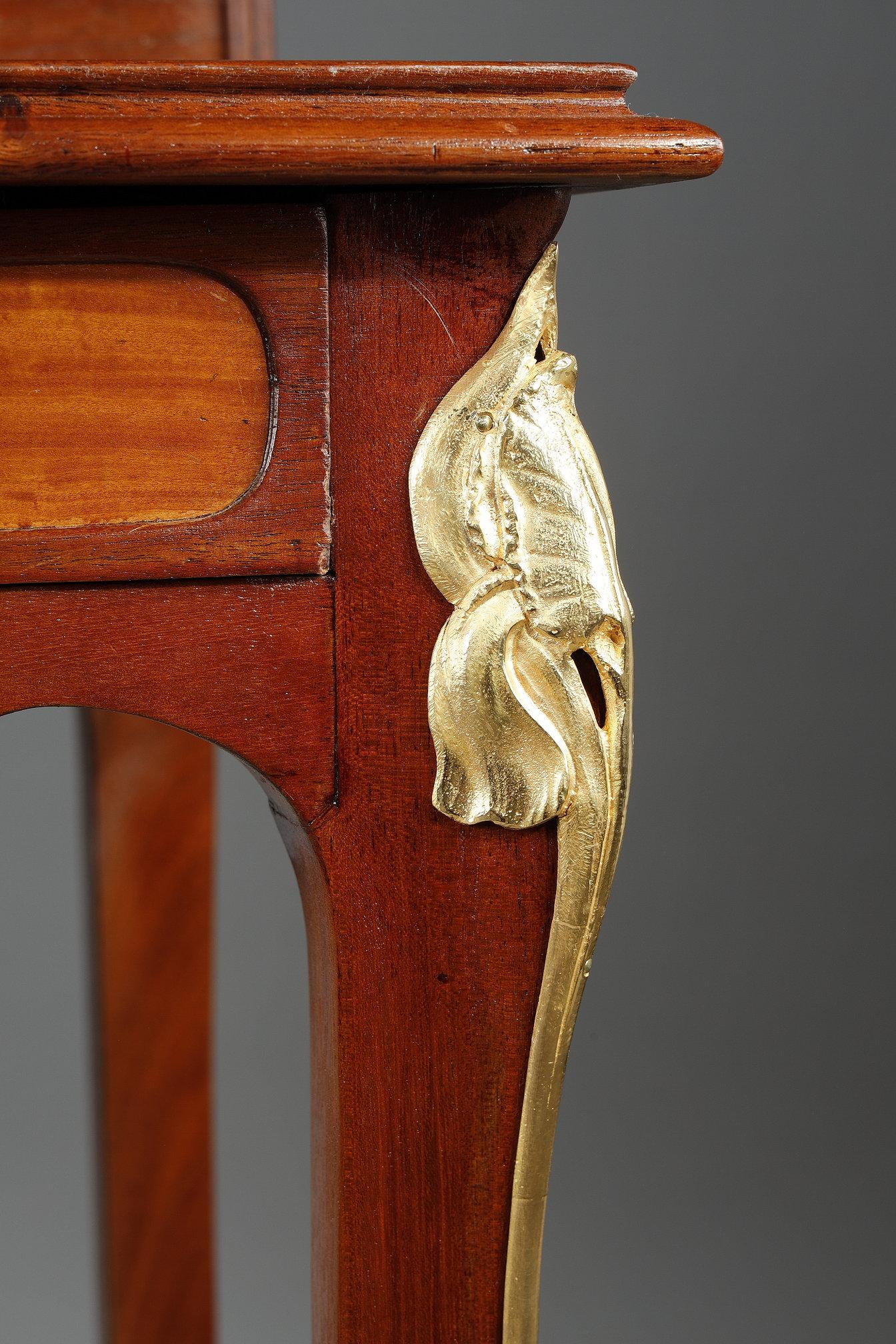 Art Nouveau Mahogany stepped desk For Sale 9