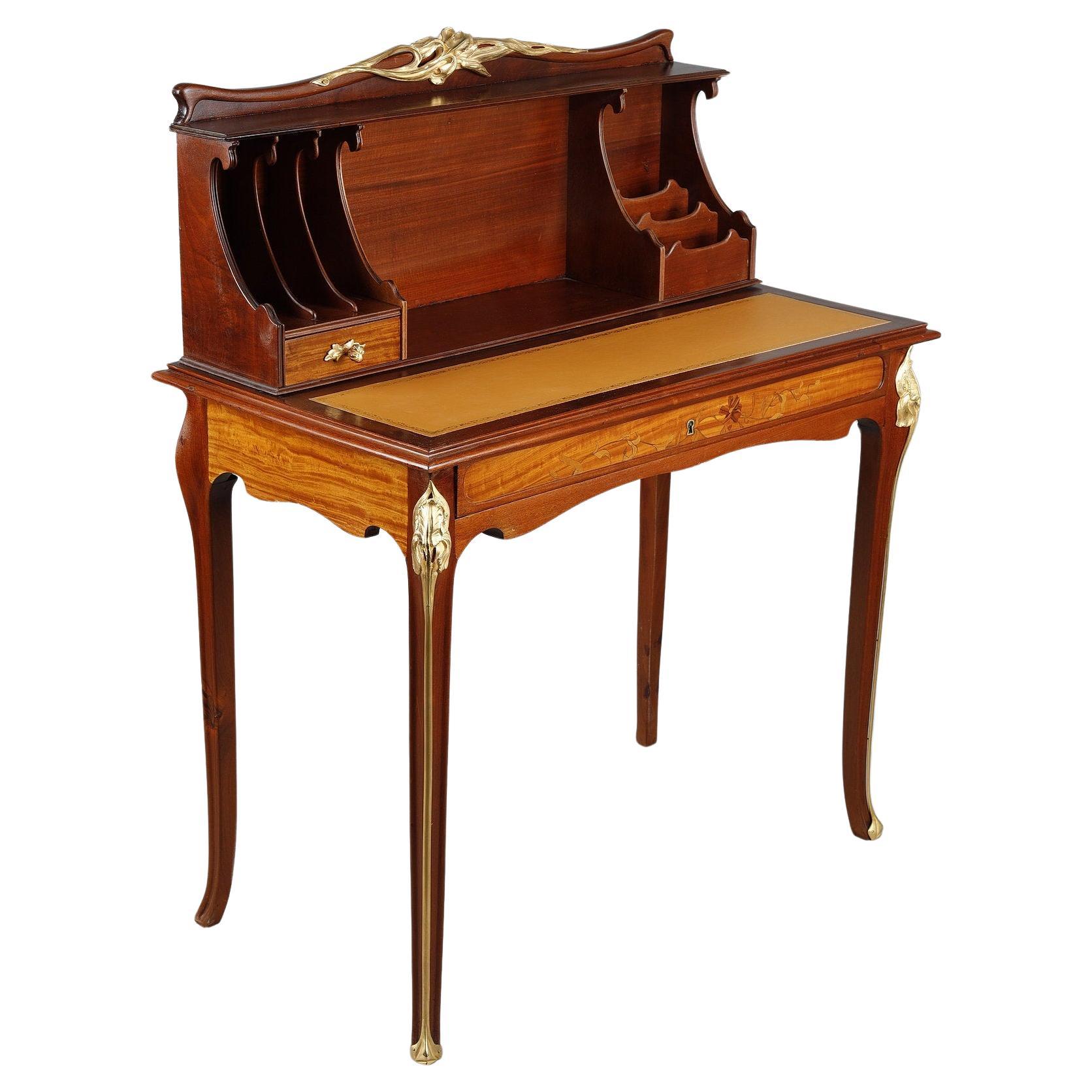 Art Nouveau Mahogany stepped desk For Sale