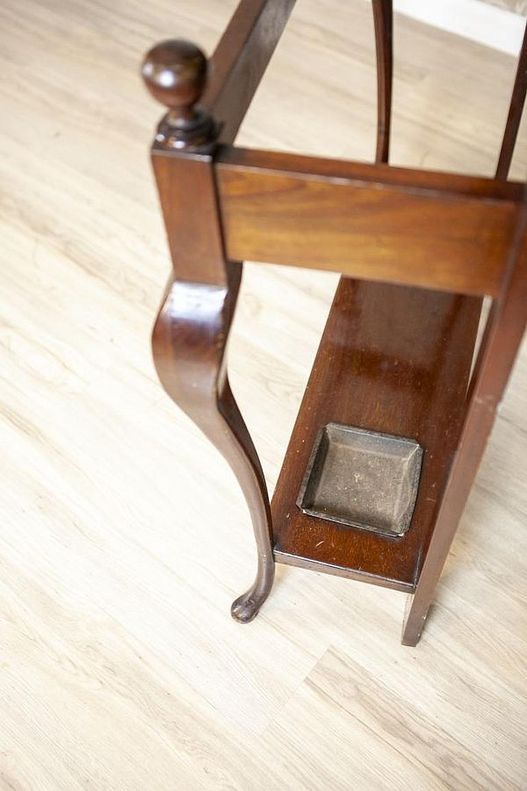 Art Nouveau Mahogany Wardrobe in Brown with Mirror, circa 1912 4