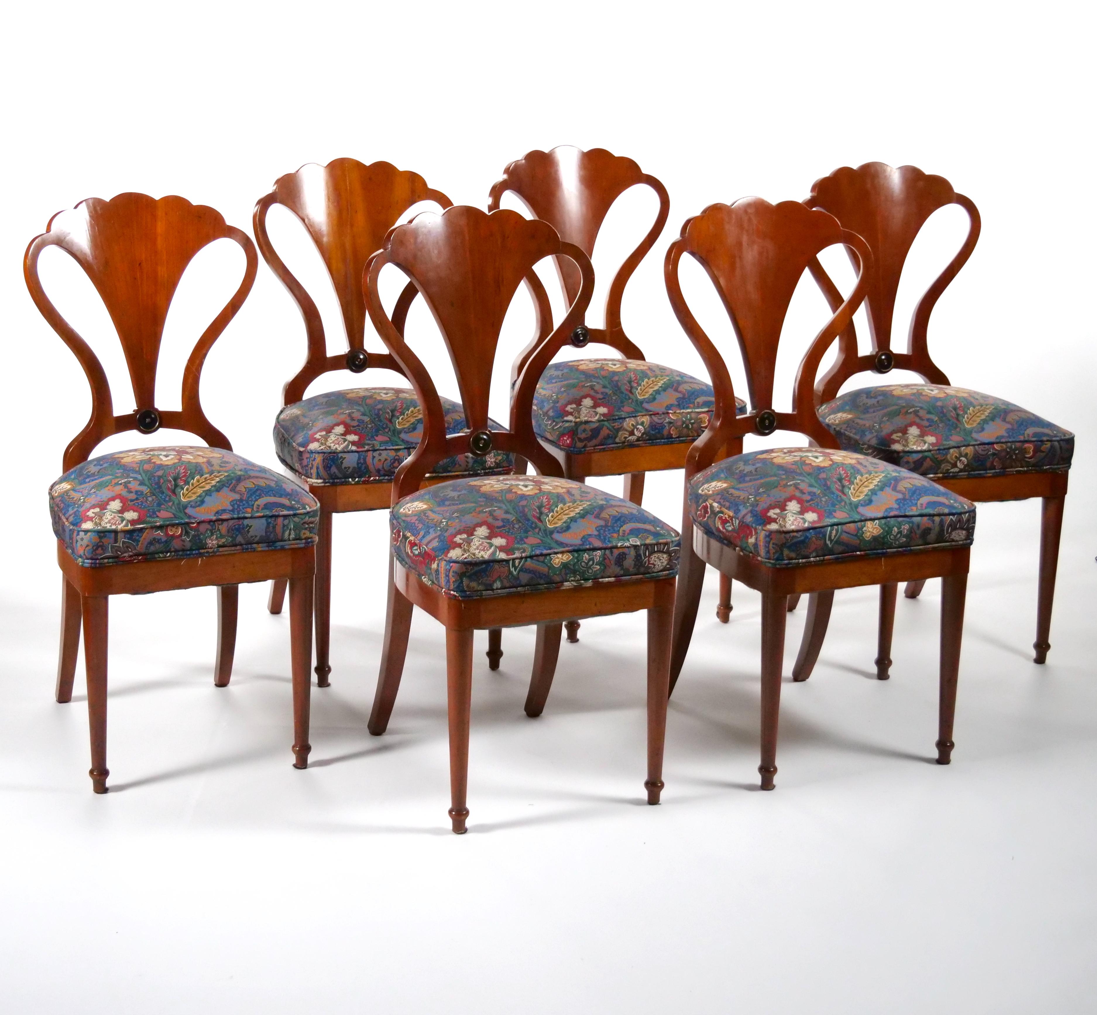 French Art Nouveau Mahogany Wood Frame Shield Back Dining Chairs Set / Six