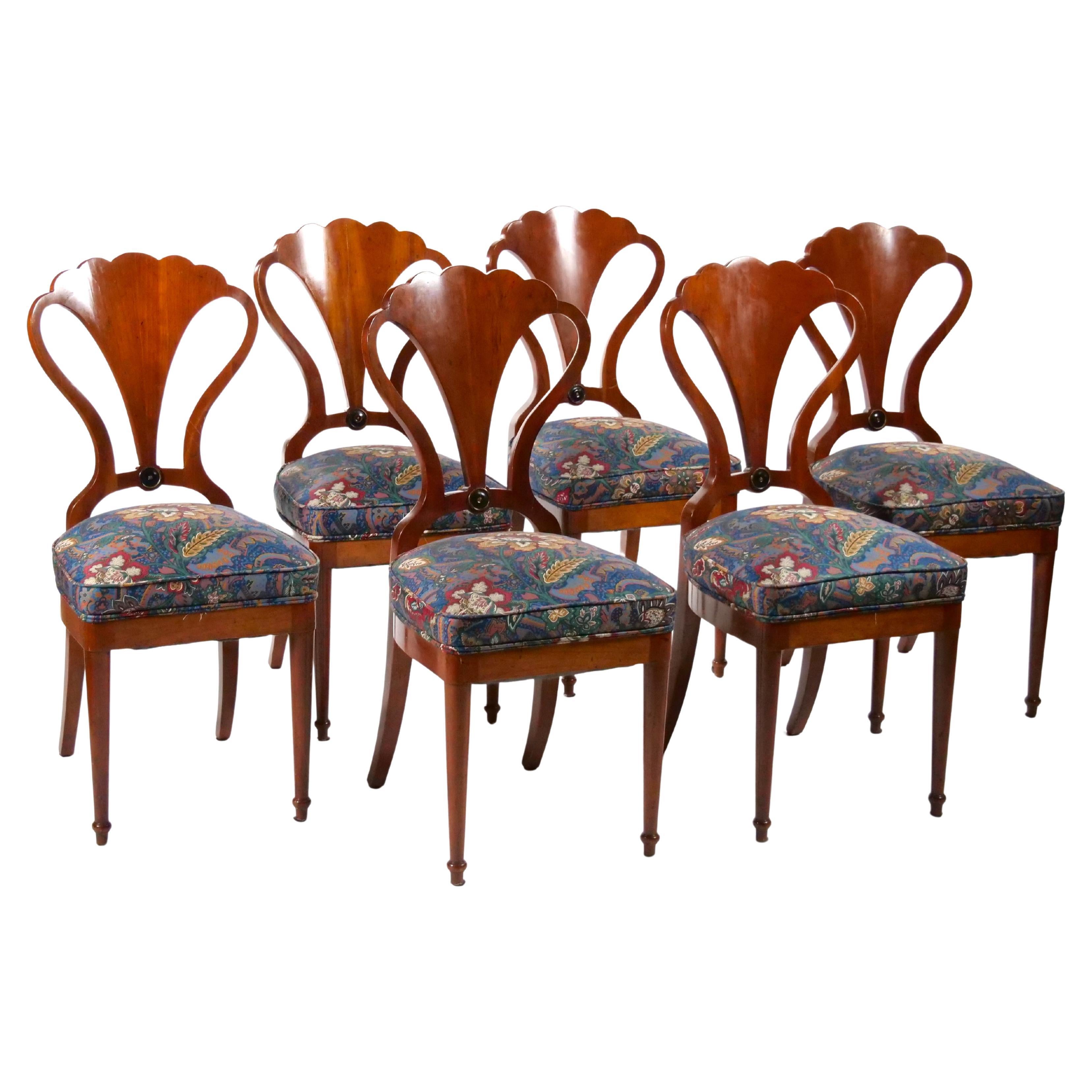 Art Nouveau Mahogany Wood Frame Shield Back Dining Chairs Set / Six