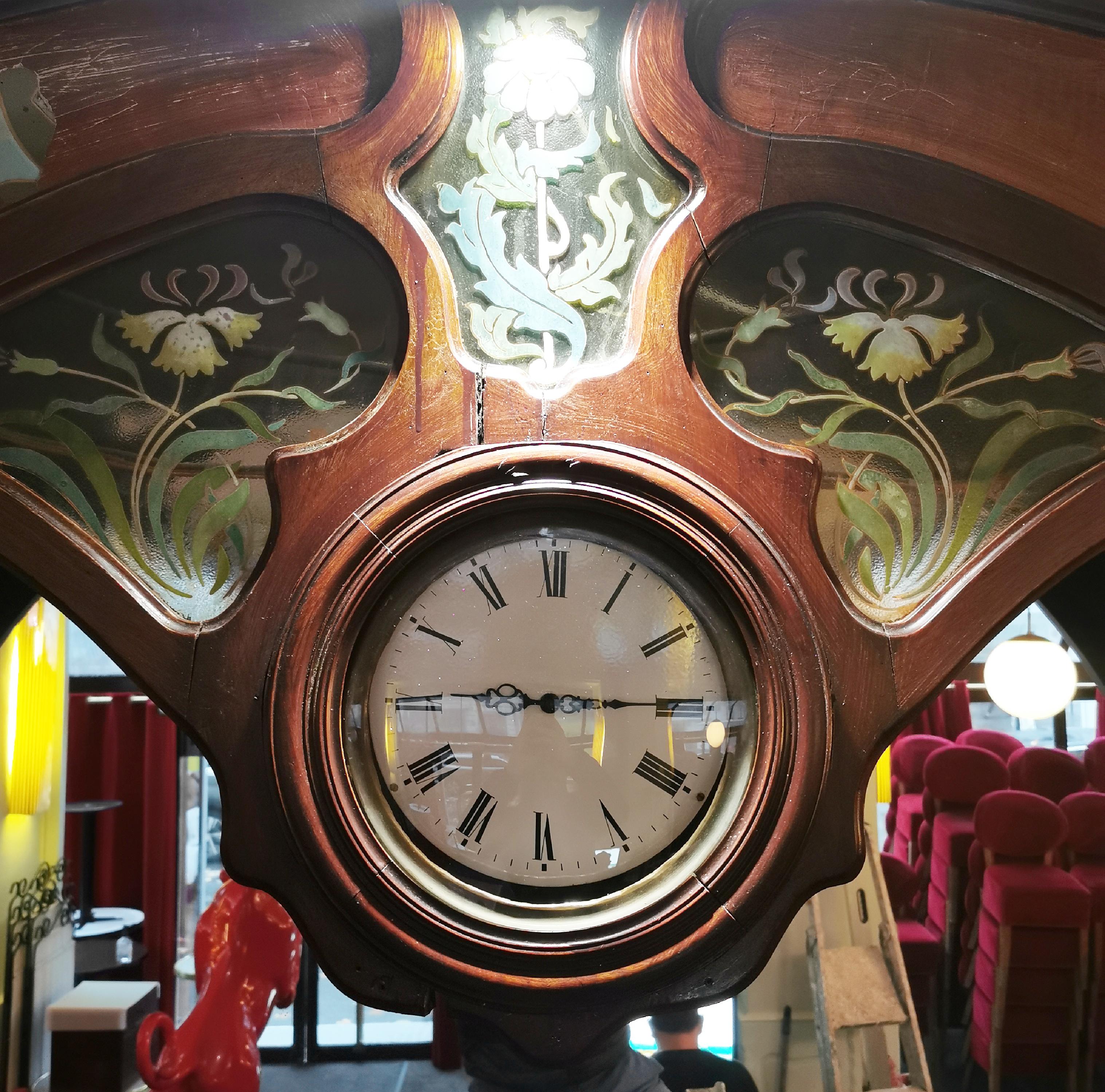Art Nouveau mahogany woodwork from Café Barjot in Paris, 1905 For Sale 7