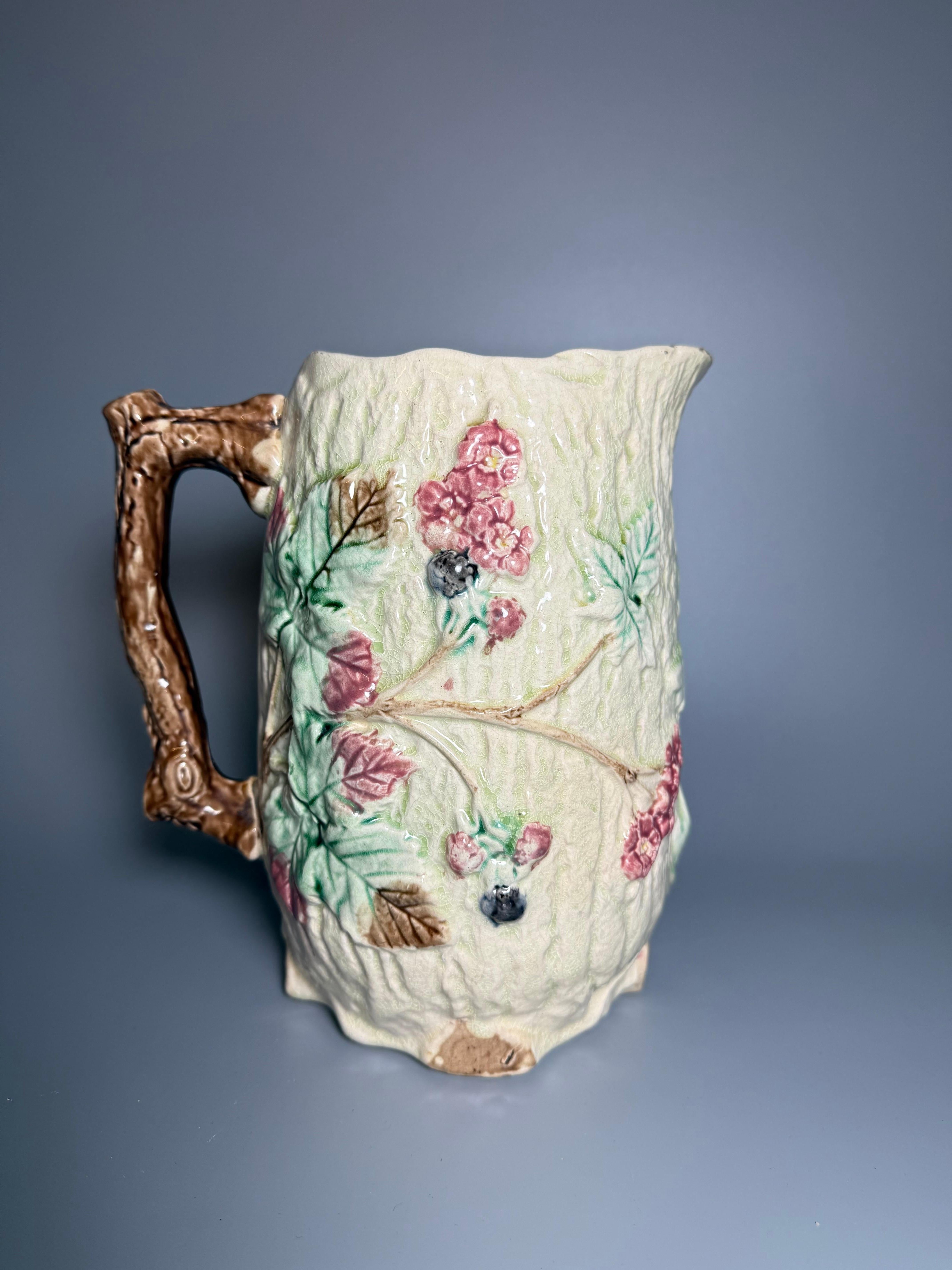 Maiolica Art Nouveau Una Grande Brocca Inghilterra in vendita 7