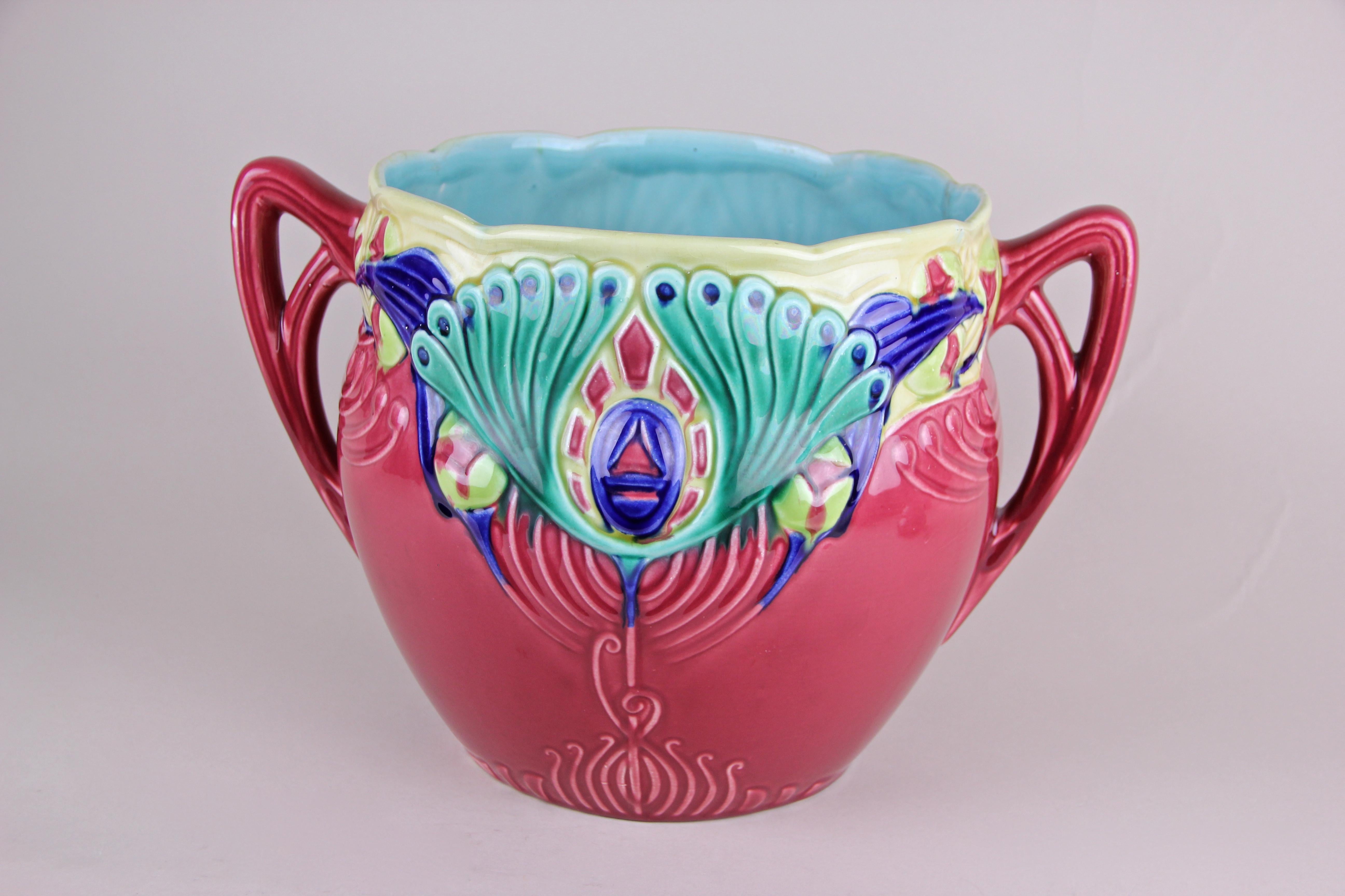 Hand-Painted Art Nouveau Majolica Cachepot Marked, France, circa 1910