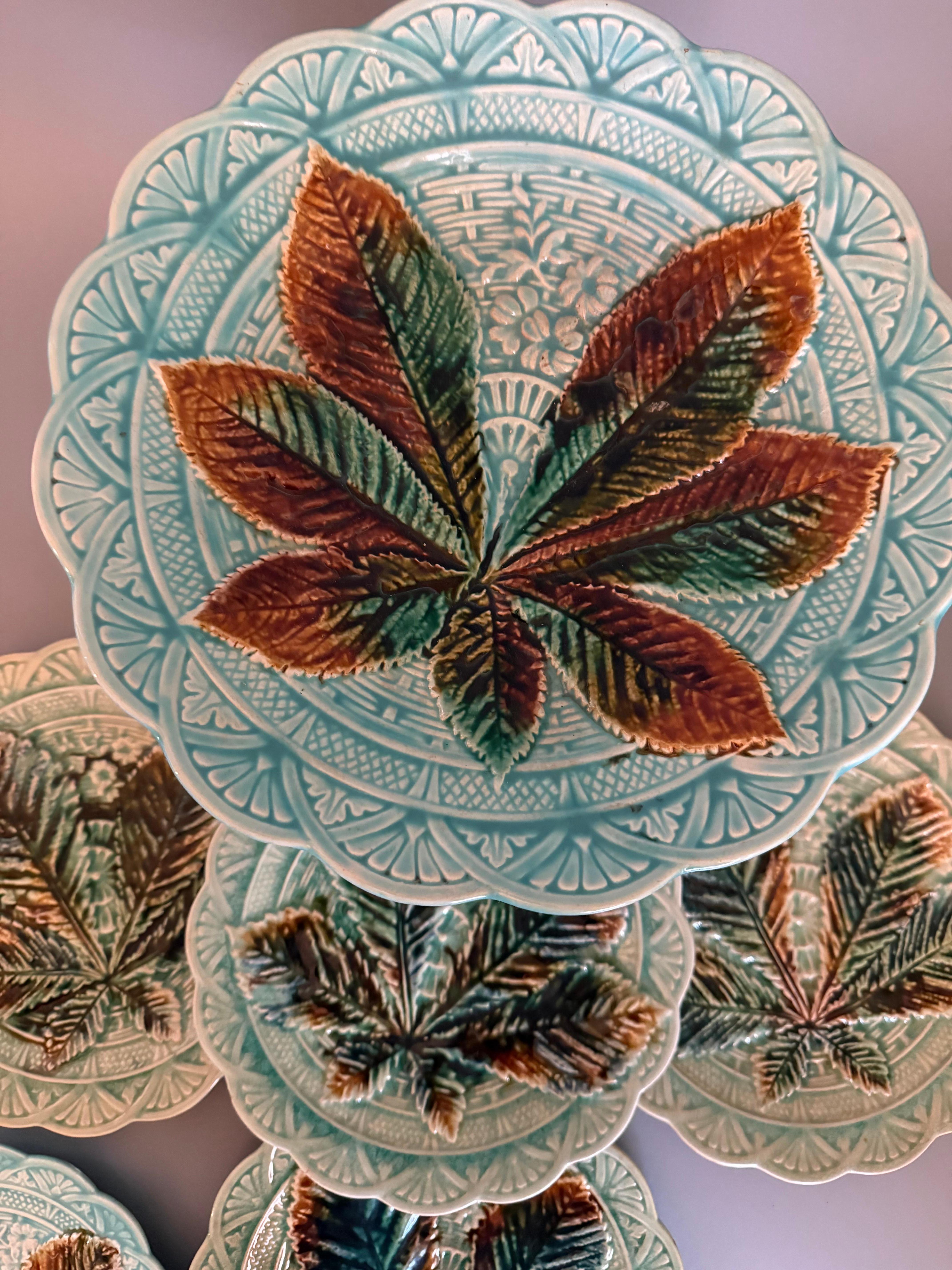 Art Nouveau Majolica Chestnut Leaf Six pieces Rörstrand Sweden 1880 In Good Condition For Sale In Uppsala , SE