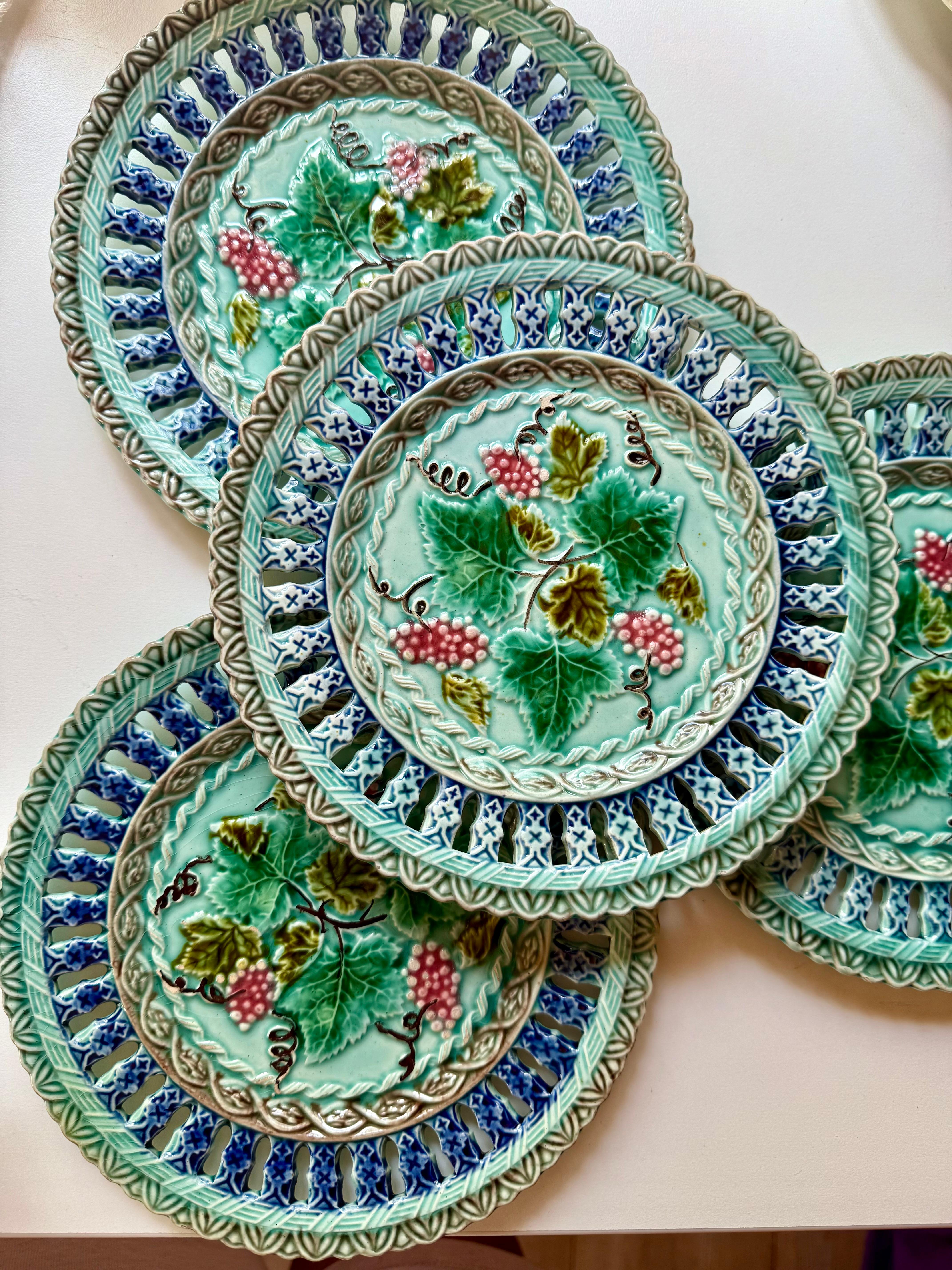 Art Nouveau Majolica Floral Four Plates Germany For Sale 3