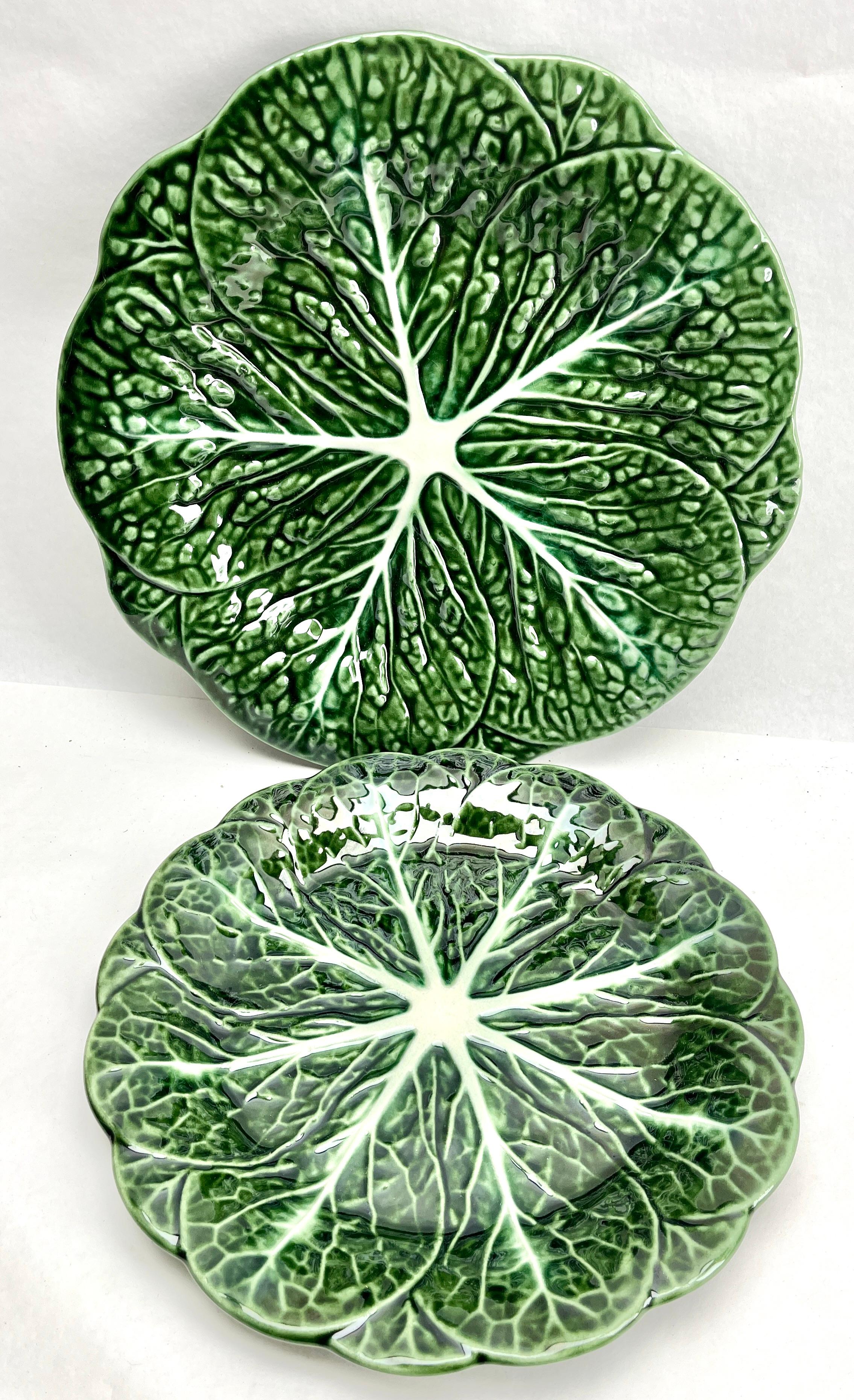 Art Nouveau Majolica glazed tableware set of 10 pieces Leaves pattern in relief. For Sale 6