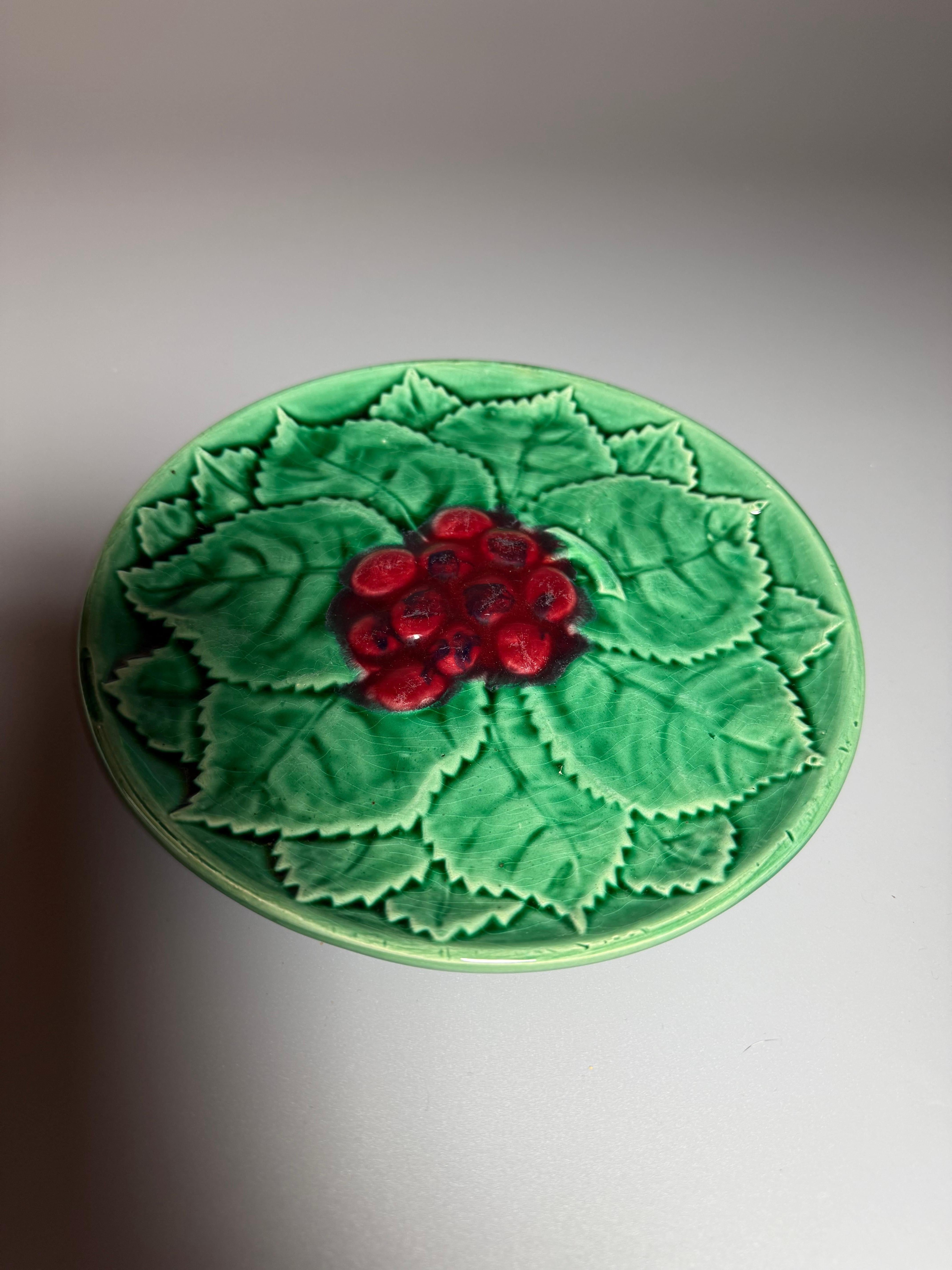 Art nouveau Art  Nouveau Majolique Vert Barbotine Atelier Serenne Vallauris France en vente