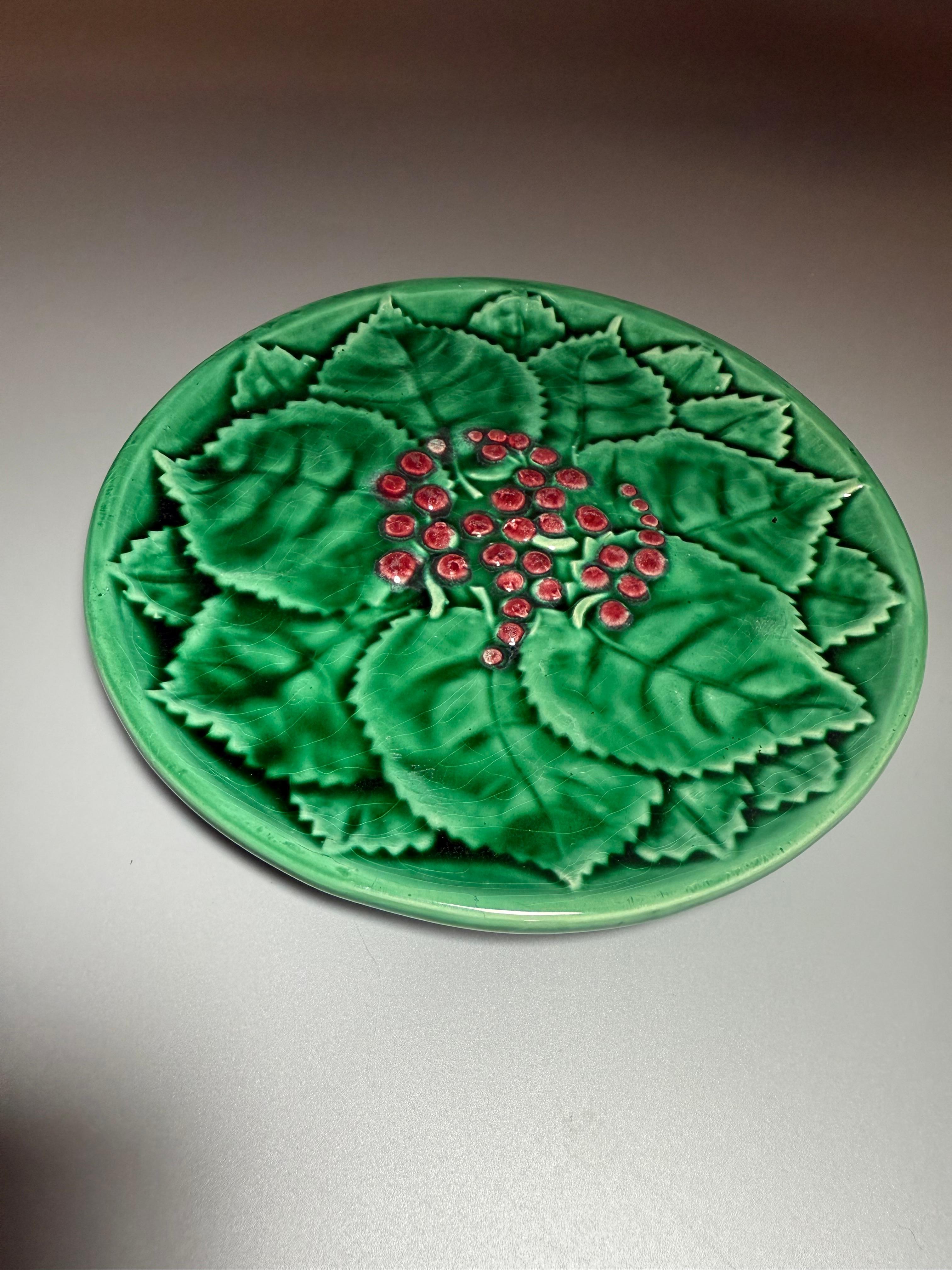 Français Art  Nouveau Majolique Vert Barbotine Atelier Serenne Vallauris France en vente