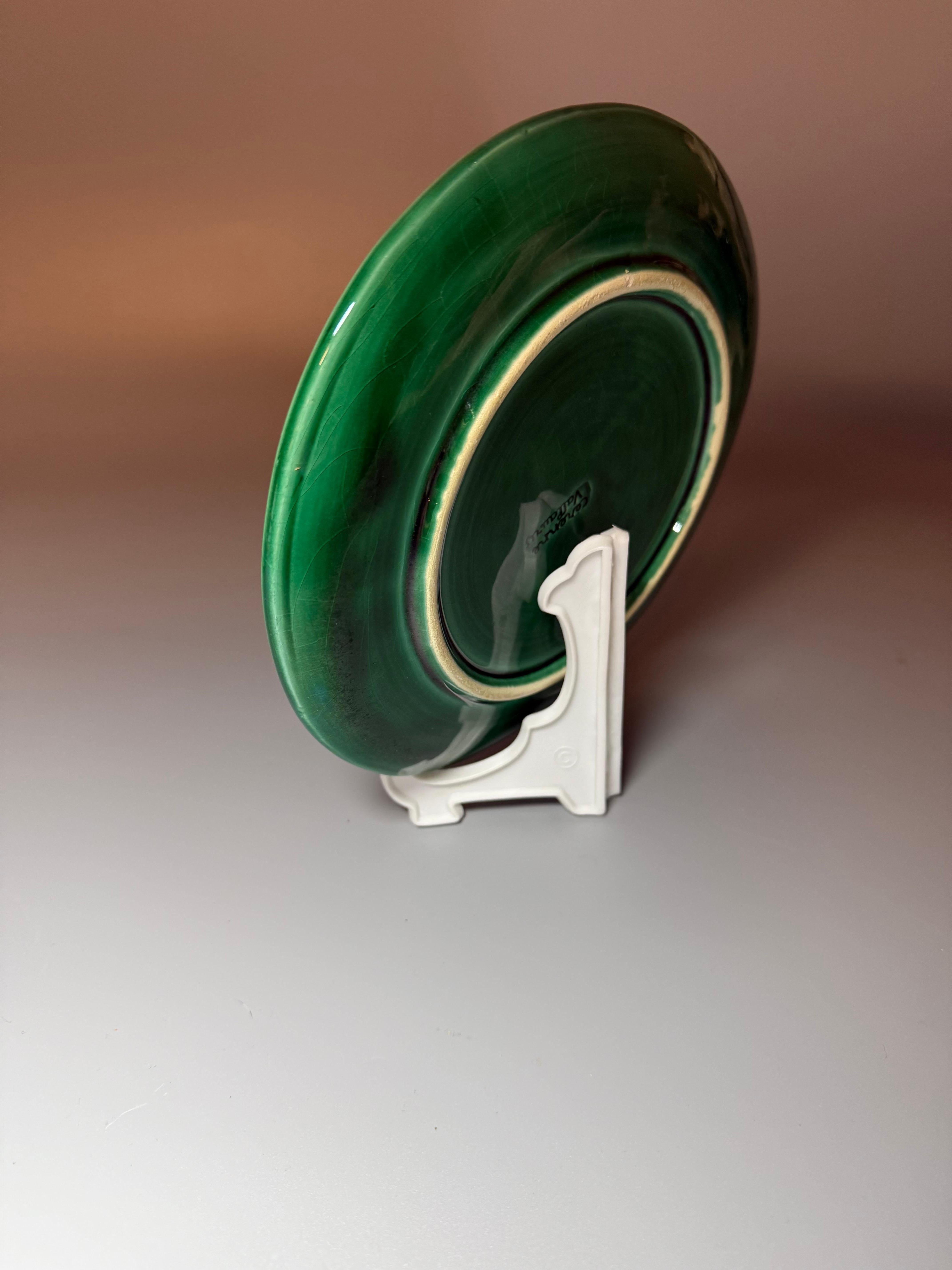 20ième siècle Art  Nouveau Majolique Vert Barbotine Atelier Serenne Vallauris France en vente