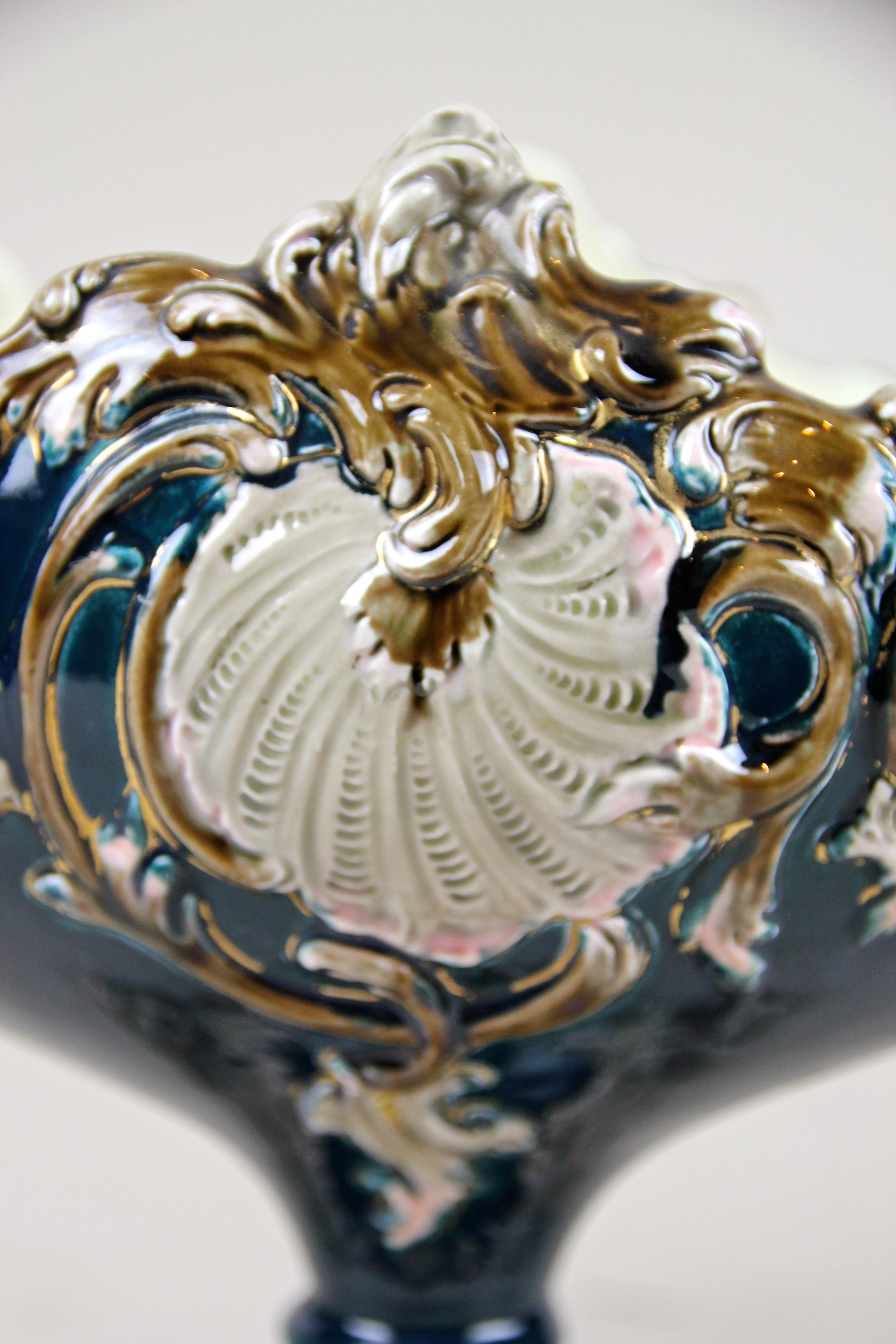 Art Nouveau Majolica Jardinière by Julius Dressler, circa 1905 4